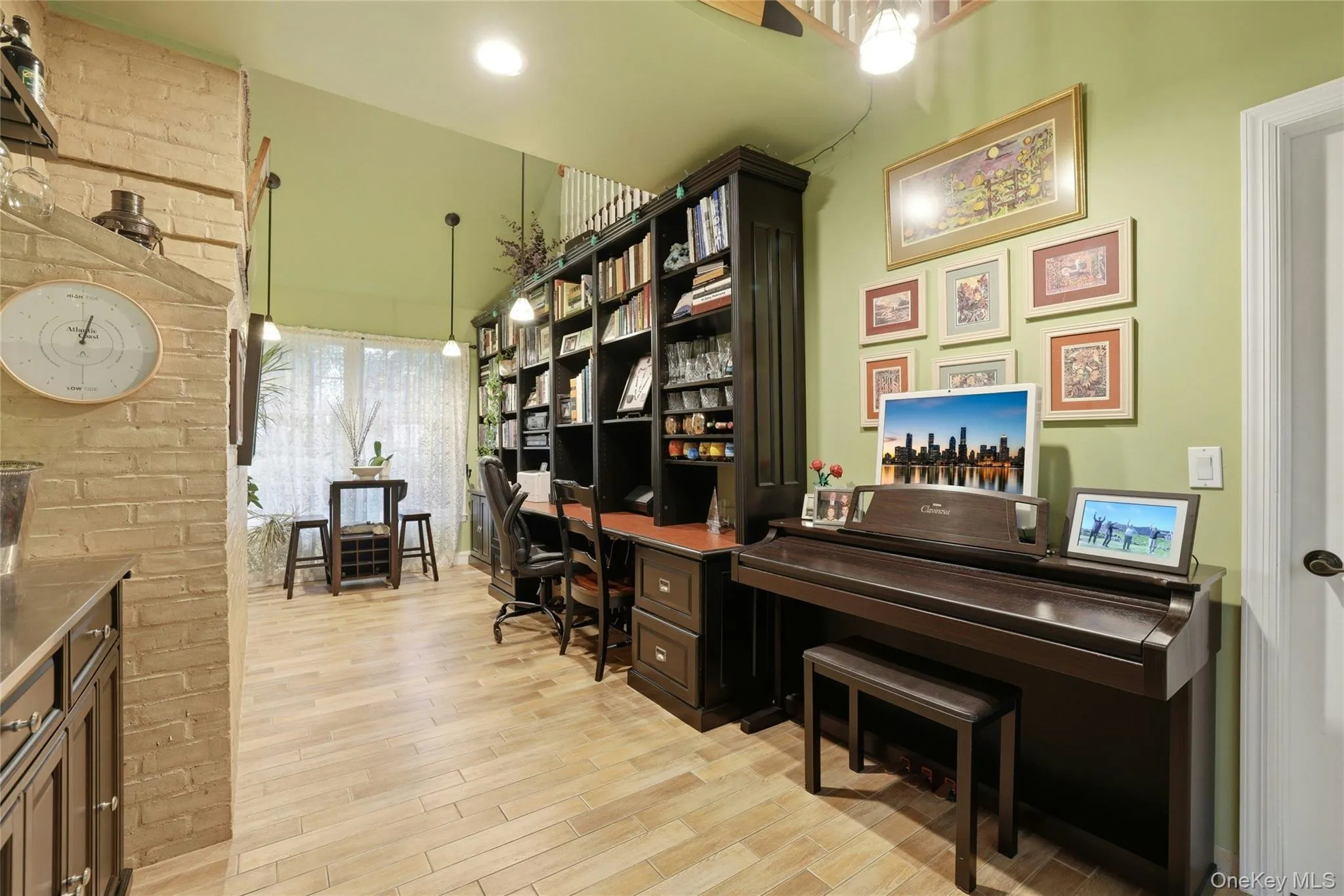 73 Cove Road, Huntington, NY, 4 Bedrooms Bedrooms, 9 Rooms Rooms,3 BathroomsBathrooms,Residential,For Rent,Cove,0,1023362 73 Cove Road, Huntington, NY, 4 Bedrooms Bedrooms, 9 Rooms Rooms,3 BathroomsBathrooms,Residential,For Rent,Cove,0,1023362