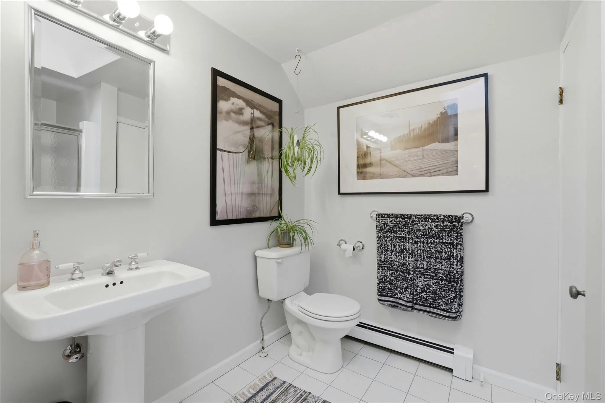 73 Cove Road, Huntington, NY, 4 Bedrooms Bedrooms, 9 Rooms Rooms,3 BathroomsBathrooms,Residential,For Rent,Cove,0,1023362 73 Cove Road, Huntington, NY, 4 Bedrooms Bedrooms, 9 Rooms Rooms,3 BathroomsBathrooms,Residential,For Rent,Cove,0,1023362