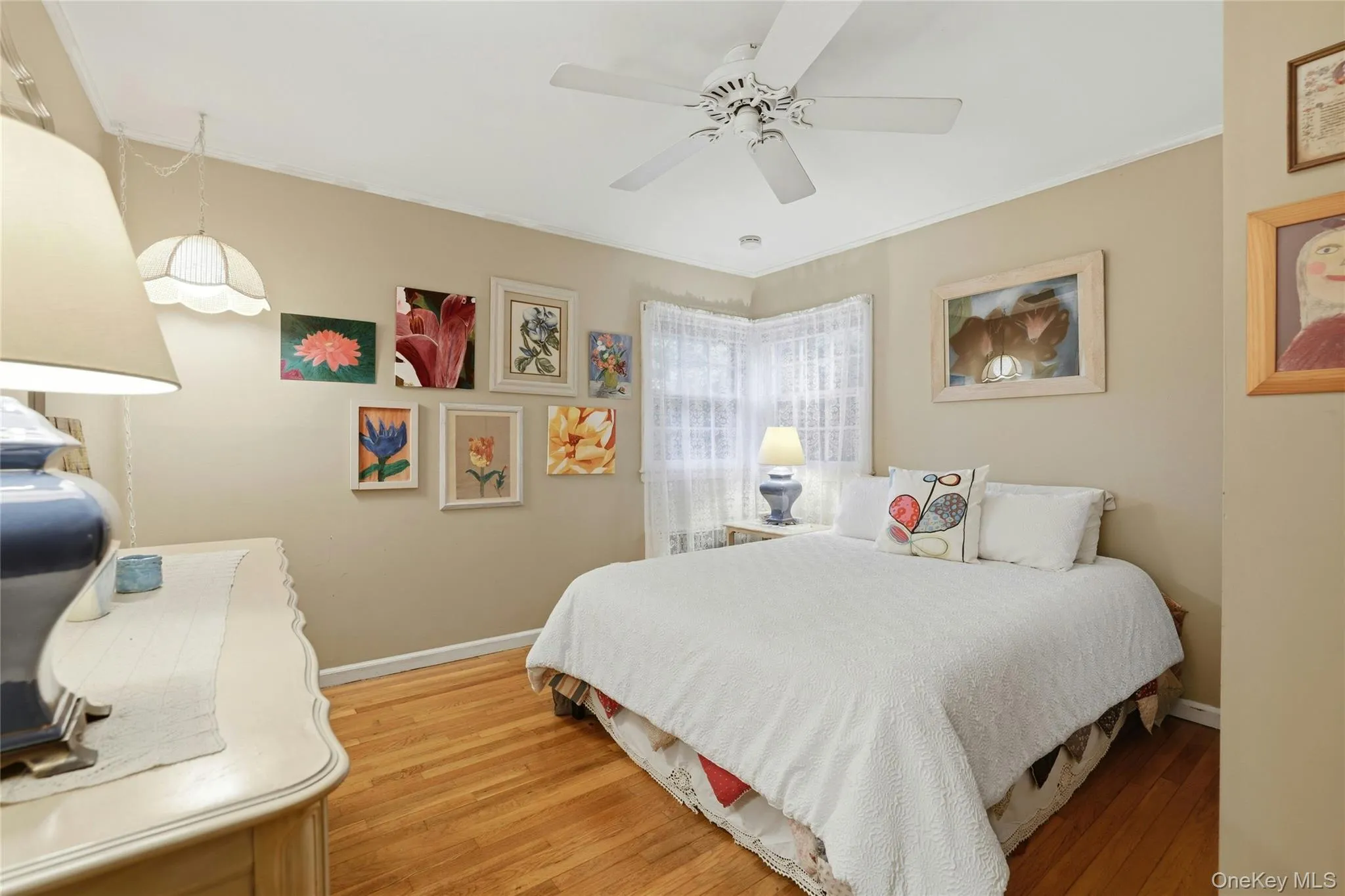 73 Cove Road, Huntington, NY, 4 Bedrooms Bedrooms, 9 Rooms Rooms,3 BathroomsBathrooms,Residential,For Rent,Cove,0,1023362 73 Cove Road, Huntington, NY, 4 Bedrooms Bedrooms, 9 Rooms Rooms,3 BathroomsBathrooms,Residential,For Rent,Cove,0,1023362
