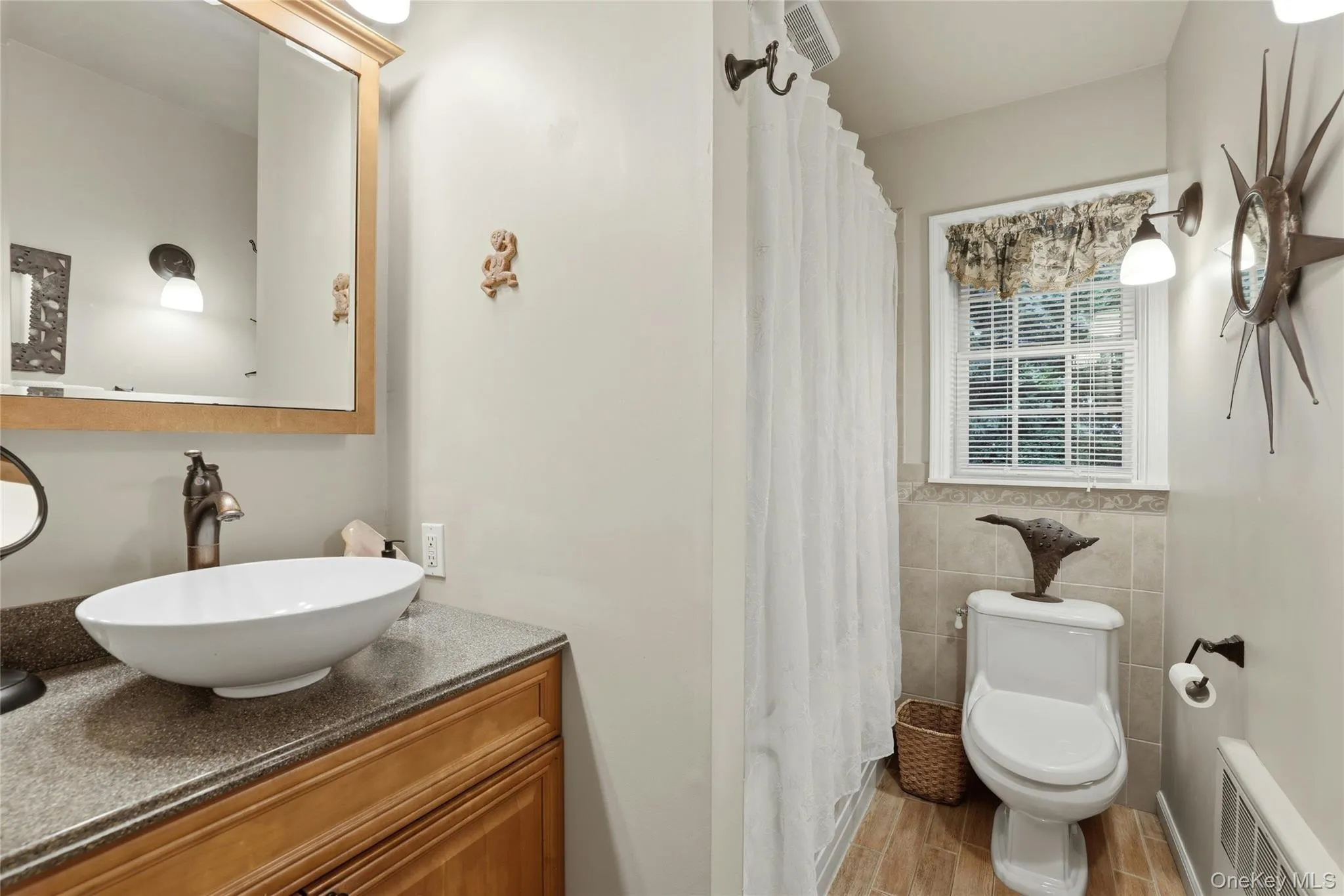 73 Cove Road, Huntington, NY, 4 Bedrooms Bedrooms, 9 Rooms Rooms,3 BathroomsBathrooms,Residential,For Rent,Cove,0,1023362 73 Cove Road, Huntington, NY, 4 Bedrooms Bedrooms, 9 Rooms Rooms,3 BathroomsBathrooms,Residential,For Rent,Cove,0,1023362