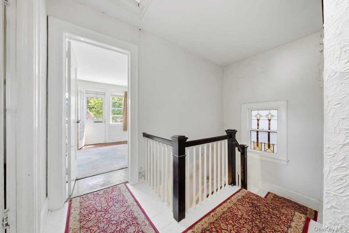 5633 Post Road, New York, NY, 3 Bedrooms Bedrooms, 9 Rooms Rooms,1 BathroomBathrooms,Residential,For Rent,Post,0,1023363 5633 Post Road, New York, NY, 3 Bedrooms Bedrooms, 9 Rooms Rooms,1 BathroomBathrooms,Residential,For Rent,Post,0,1023363