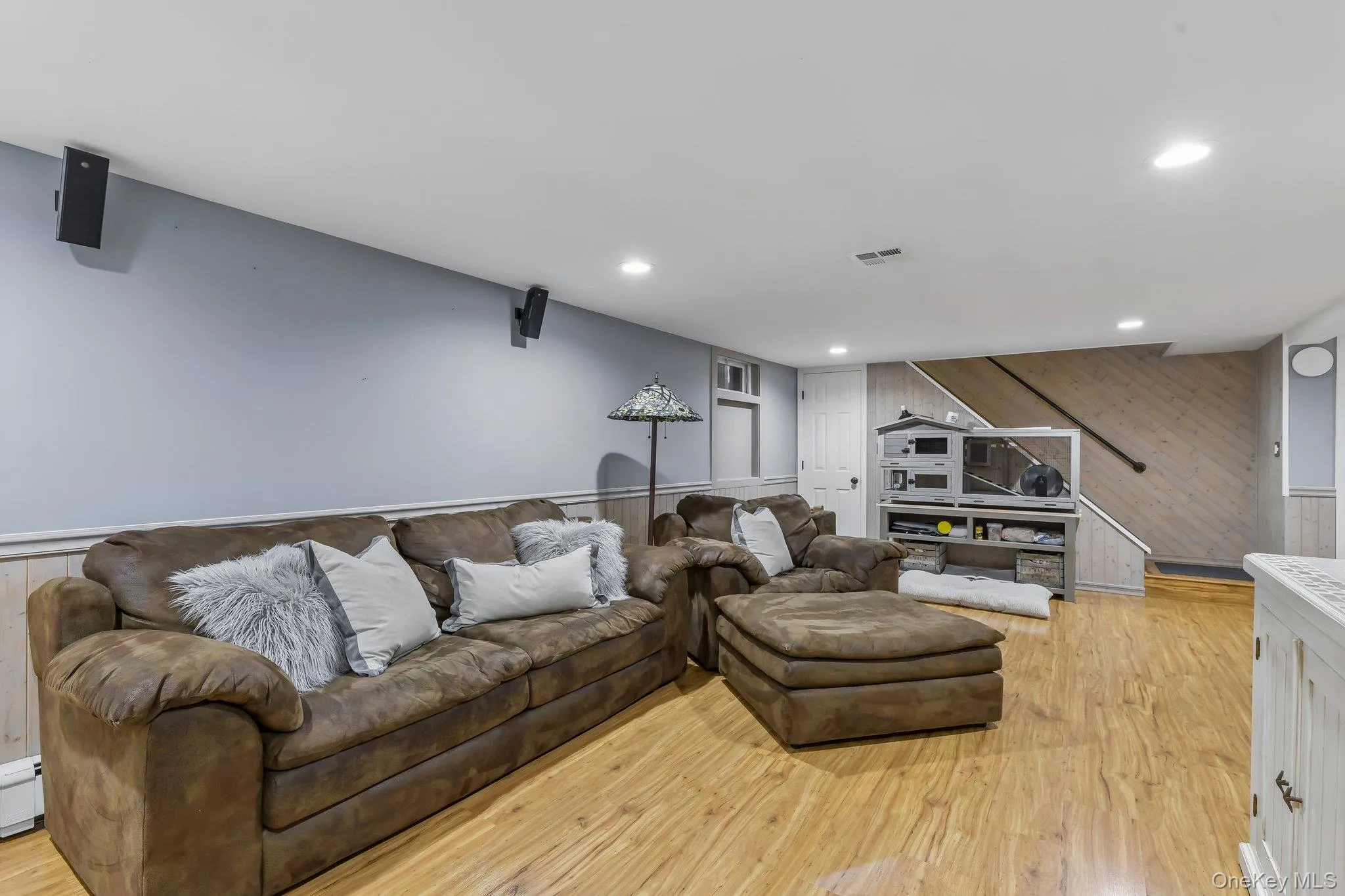 3745 Locust Avenue, Hempstead, NY, 3 Bedrooms Bedrooms, 6 Rooms Rooms,2 BathroomsBathrooms,Residential,For Rent,Locust,0,1023366 3745 Locust Avenue, Hempstead, NY, 3 Bedrooms Bedrooms, 6 Rooms Rooms,2 BathroomsBathrooms,Residential,For Rent,Locust,0,1023366
