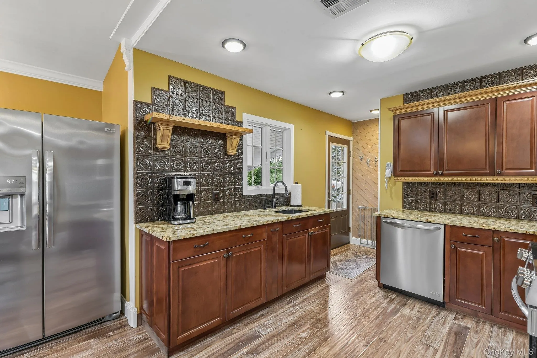 3745 Locust Avenue, Hempstead, NY, 3 Bedrooms Bedrooms, 6 Rooms Rooms,2 BathroomsBathrooms,Residential,For Rent,Locust,0,1023366 3745 Locust Avenue, Hempstead, NY, 3 Bedrooms Bedrooms, 6 Rooms Rooms,2 BathroomsBathrooms,Residential,For Rent,Locust,0,1023366
