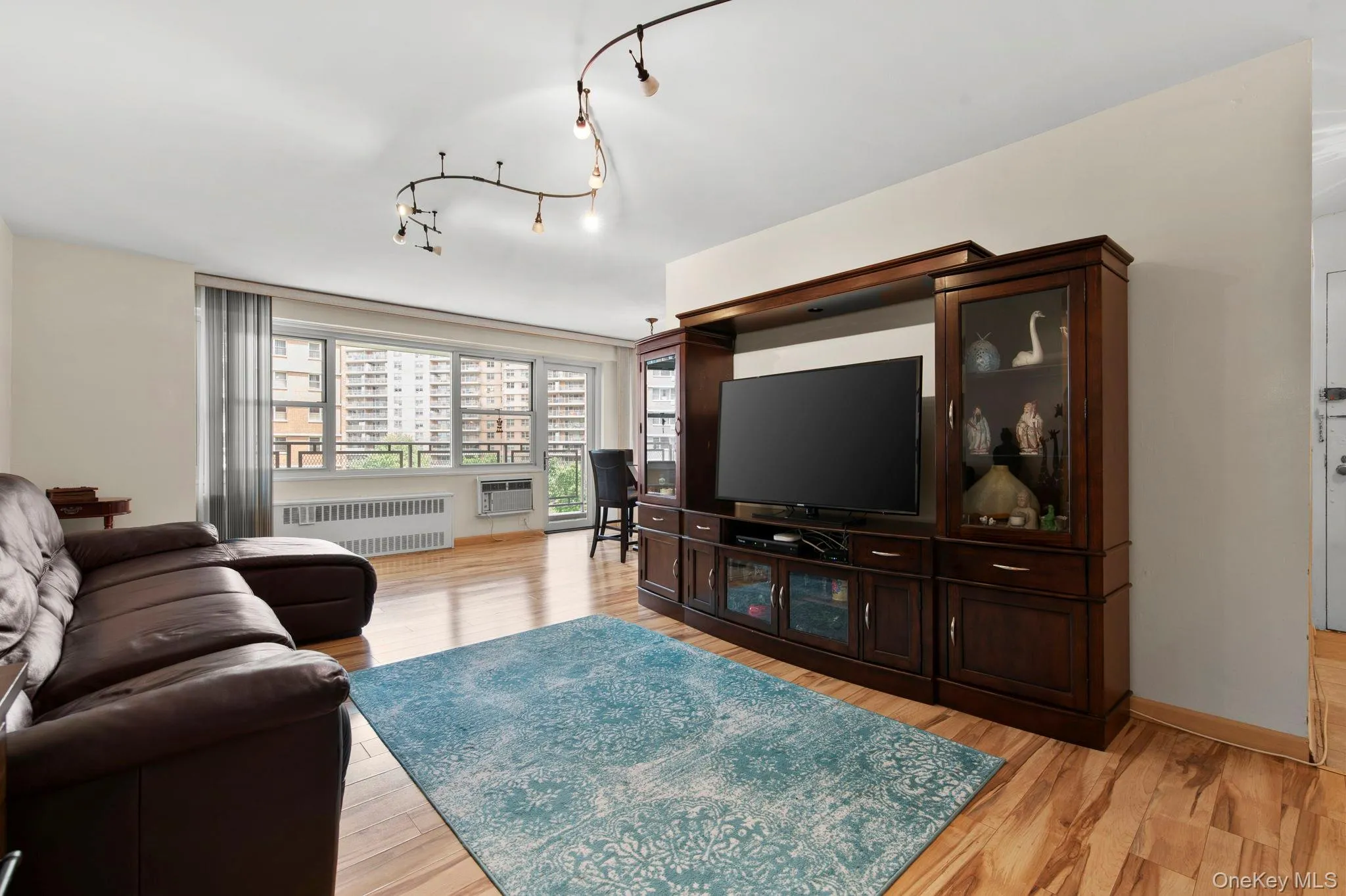 2940 5th Street, New York, NY, 2 Bedrooms Bedrooms, 5 Rooms Rooms,1 BathroomBathrooms,Residential,For Rent,5th,0,1023368 2940 5th Street, New York, NY, 2 Bedrooms Bedrooms, 5 Rooms Rooms,1 BathroomBathrooms,Residential,For Rent,5th,0,1023368