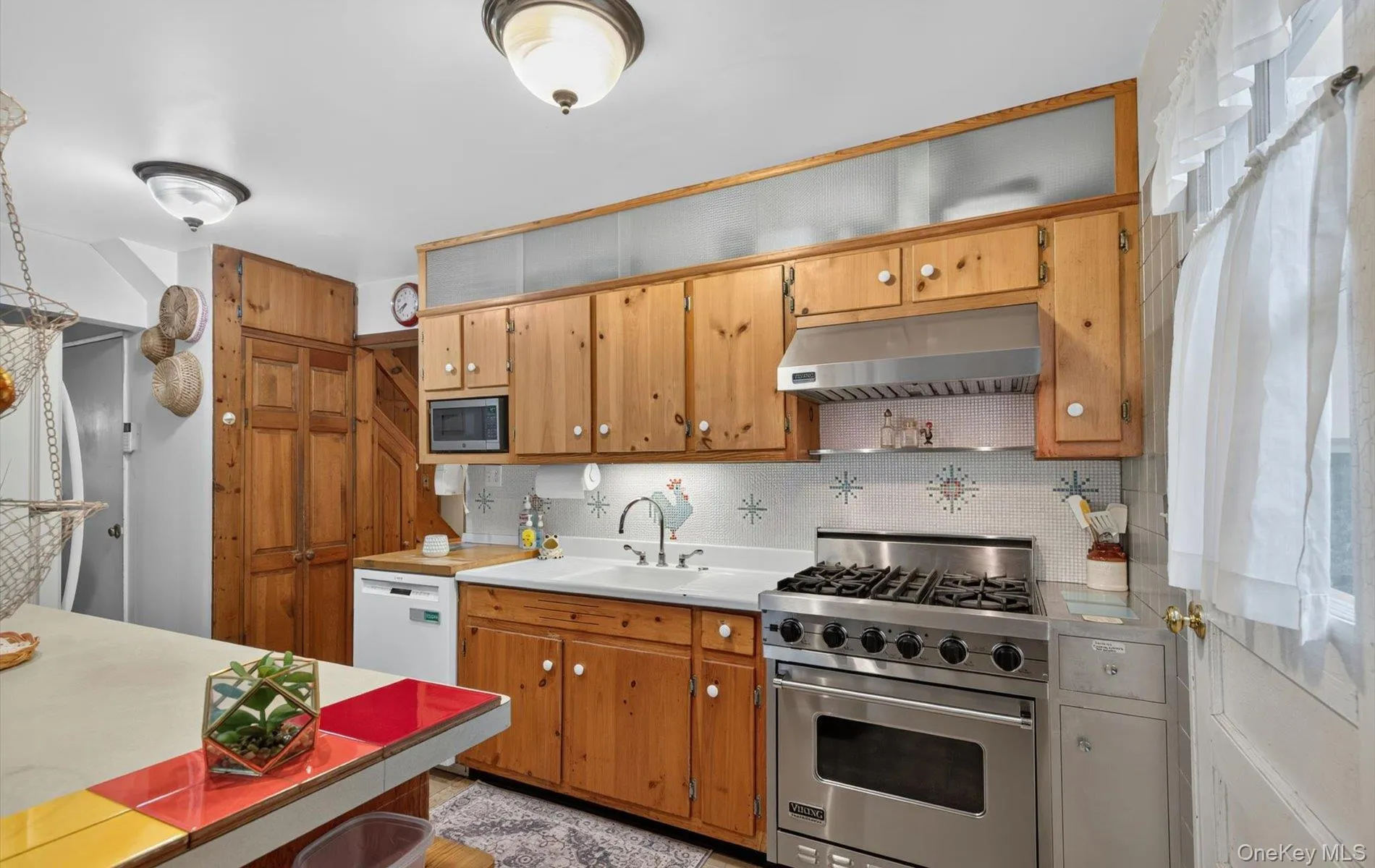 12 Haven Drive, Huntington, NY, 5 Bedrooms Bedrooms, 11 Rooms Rooms,2 BathroomsBathrooms,Residential,For Rent,Haven,0,1023371 12 Haven Drive, Huntington, NY, 5 Bedrooms Bedrooms, 11 Rooms Rooms,2 BathroomsBathrooms,Residential,For Rent,Haven,0,1023371