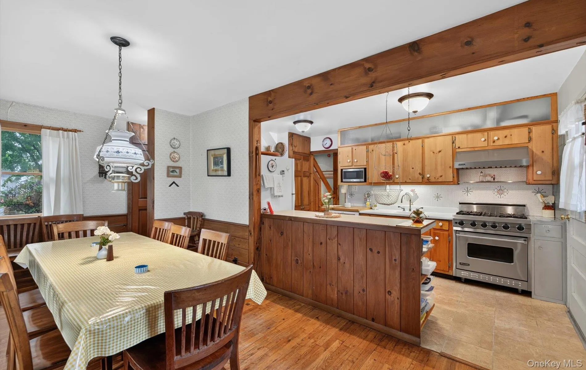 12 Haven Drive, Huntington, NY, 5 Bedrooms Bedrooms, 11 Rooms Rooms,2 BathroomsBathrooms,Residential,For Rent,Haven,0,1023371 12 Haven Drive, Huntington, NY, 5 Bedrooms Bedrooms, 11 Rooms Rooms,2 BathroomsBathrooms,Residential,For Rent,Haven,0,1023371