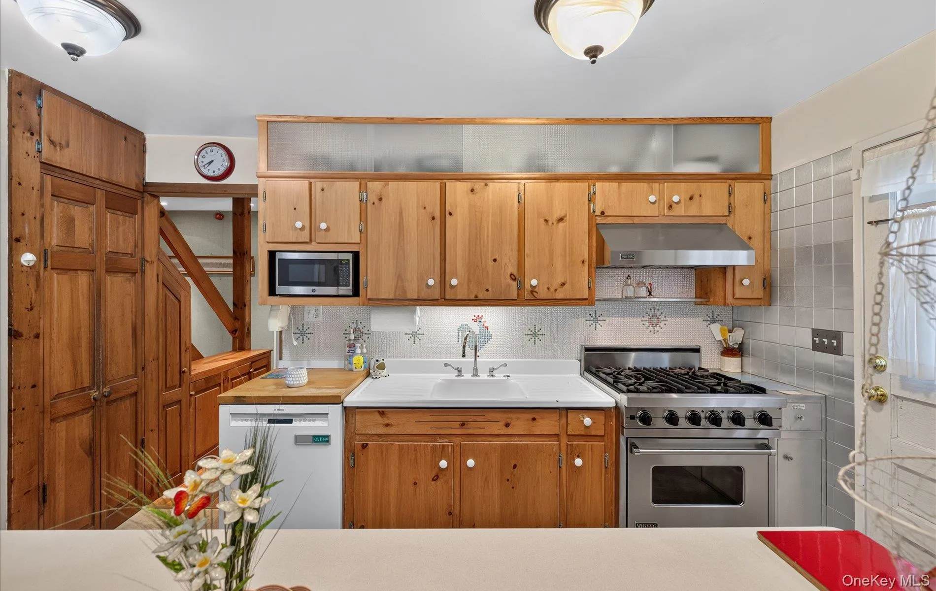 12 Haven Drive, Huntington, NY, 5 Bedrooms Bedrooms, 11 Rooms Rooms,2 BathroomsBathrooms,Residential,For Rent,Haven,0,1023371 12 Haven Drive, Huntington, NY, 5 Bedrooms Bedrooms, 11 Rooms Rooms,2 BathroomsBathrooms,Residential,For Rent,Haven,0,1023371