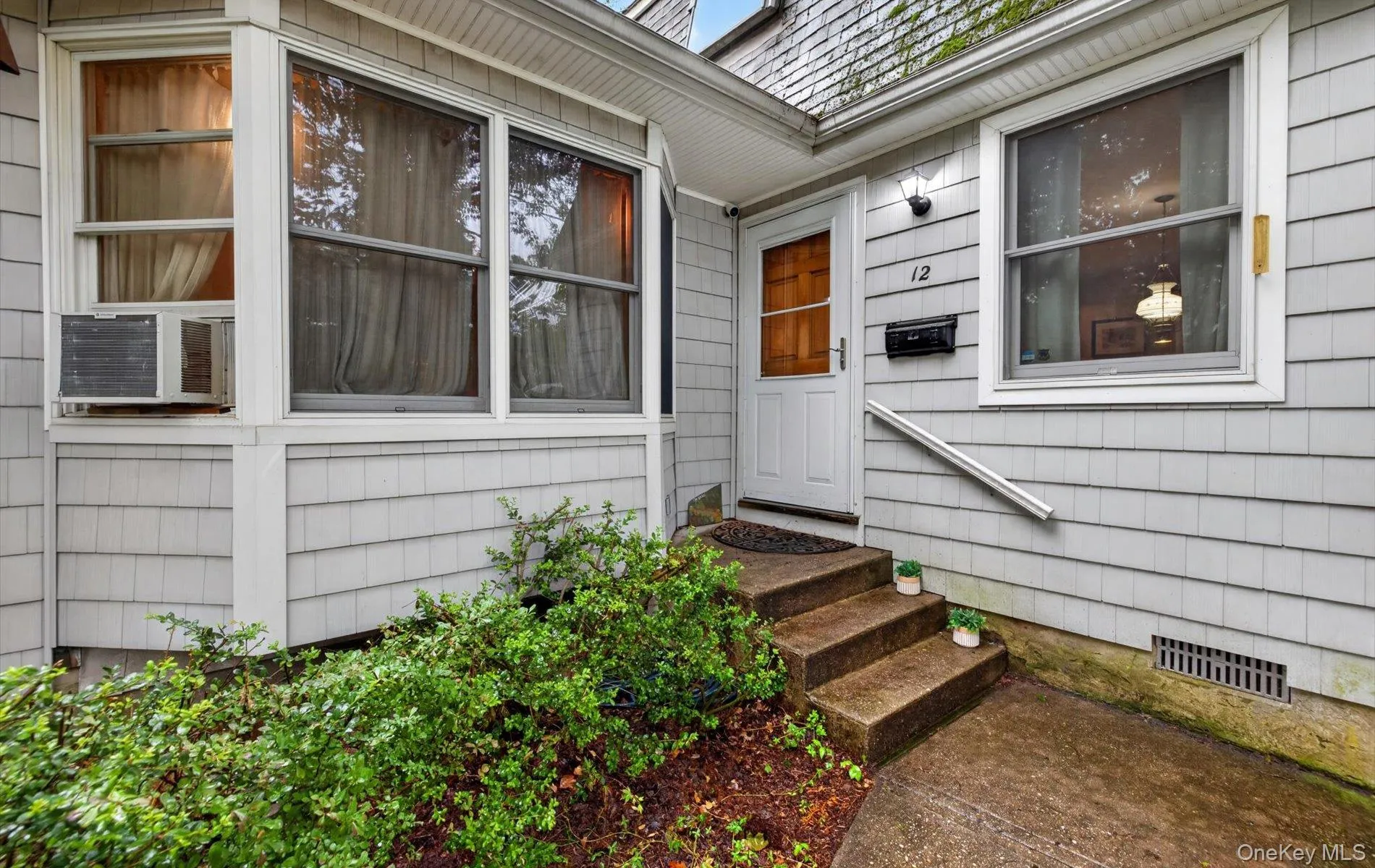 12 Haven Drive, Huntington, NY, 5 Bedrooms Bedrooms, 11 Rooms Rooms,2 BathroomsBathrooms,Residential,For Rent,Haven,0,1023371 12 Haven Drive, Huntington, NY, 5 Bedrooms Bedrooms, 11 Rooms Rooms,2 BathroomsBathrooms,Residential,For Rent,Haven,0,1023371