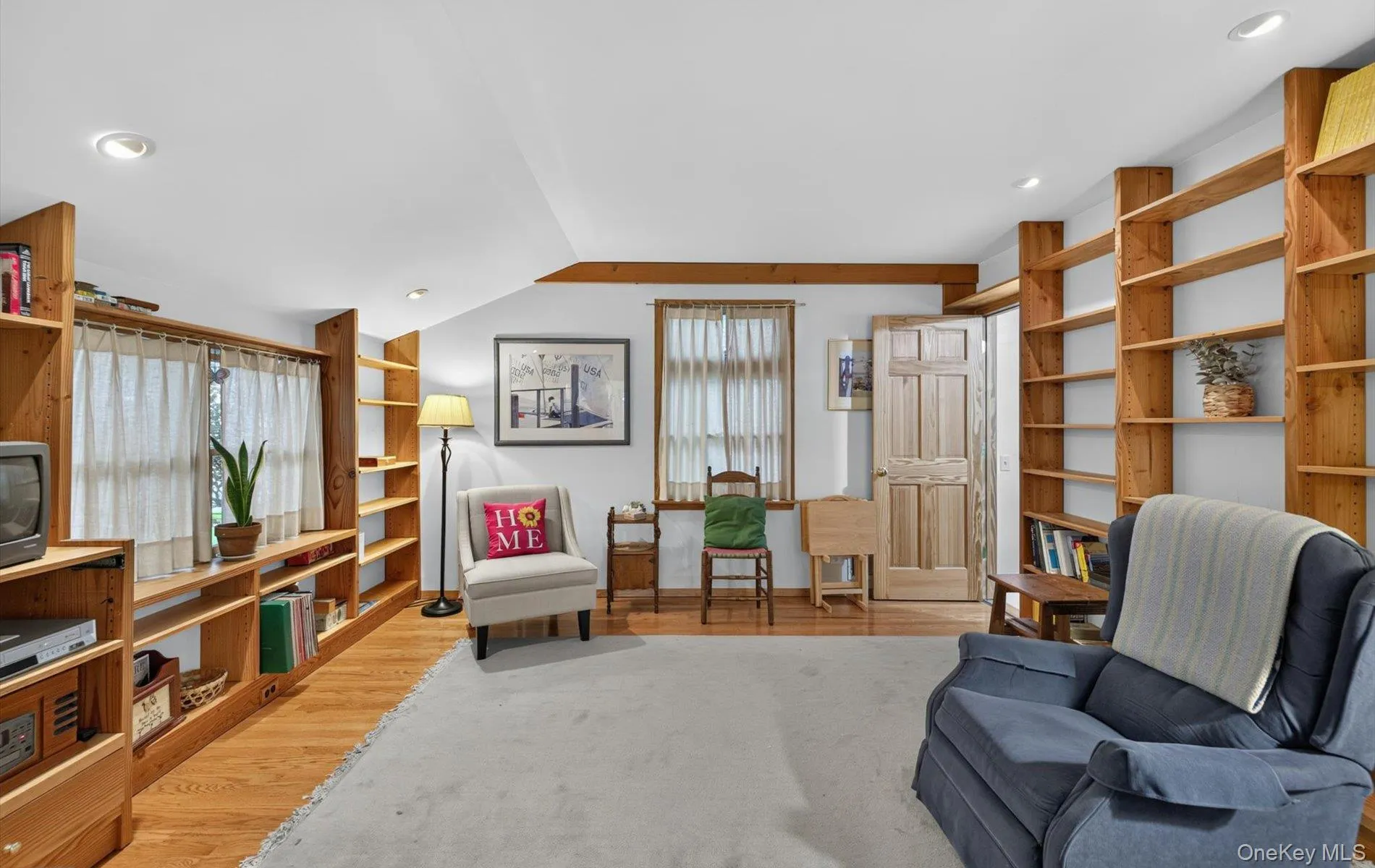 12 Haven Drive, Huntington, NY, 5 Bedrooms Bedrooms, 11 Rooms Rooms,2 BathroomsBathrooms,Residential,For Rent,Haven,0,1023371 12 Haven Drive, Huntington, NY, 5 Bedrooms Bedrooms, 11 Rooms Rooms,2 BathroomsBathrooms,Residential,For Rent,Haven,0,1023371