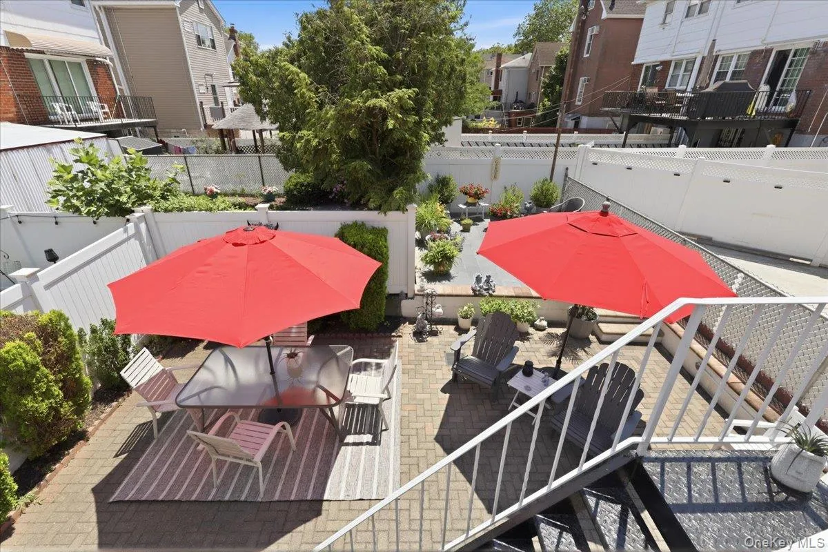 3132 Ampere Avenue, New York, NY, 3 Bedrooms Bedrooms, 8 Rooms Rooms,2 BathroomsBathrooms,Residential,For Rent,Ampere,0,1023372 3132 Ampere Avenue, New York, NY, 3 Bedrooms Bedrooms, 8 Rooms Rooms,2 BathroomsBathrooms,Residential,For Rent,Ampere,0,1023372
