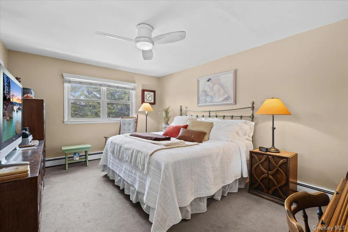 3132 Ampere Avenue, New York, NY, 3 Bedrooms Bedrooms, 8 Rooms Rooms,2 BathroomsBathrooms,Residential,For Rent,Ampere,0,1023372 3132 Ampere Avenue, New York, NY, 3 Bedrooms Bedrooms, 8 Rooms Rooms,2 BathroomsBathrooms,Residential,For Rent,Ampere,0,1023372