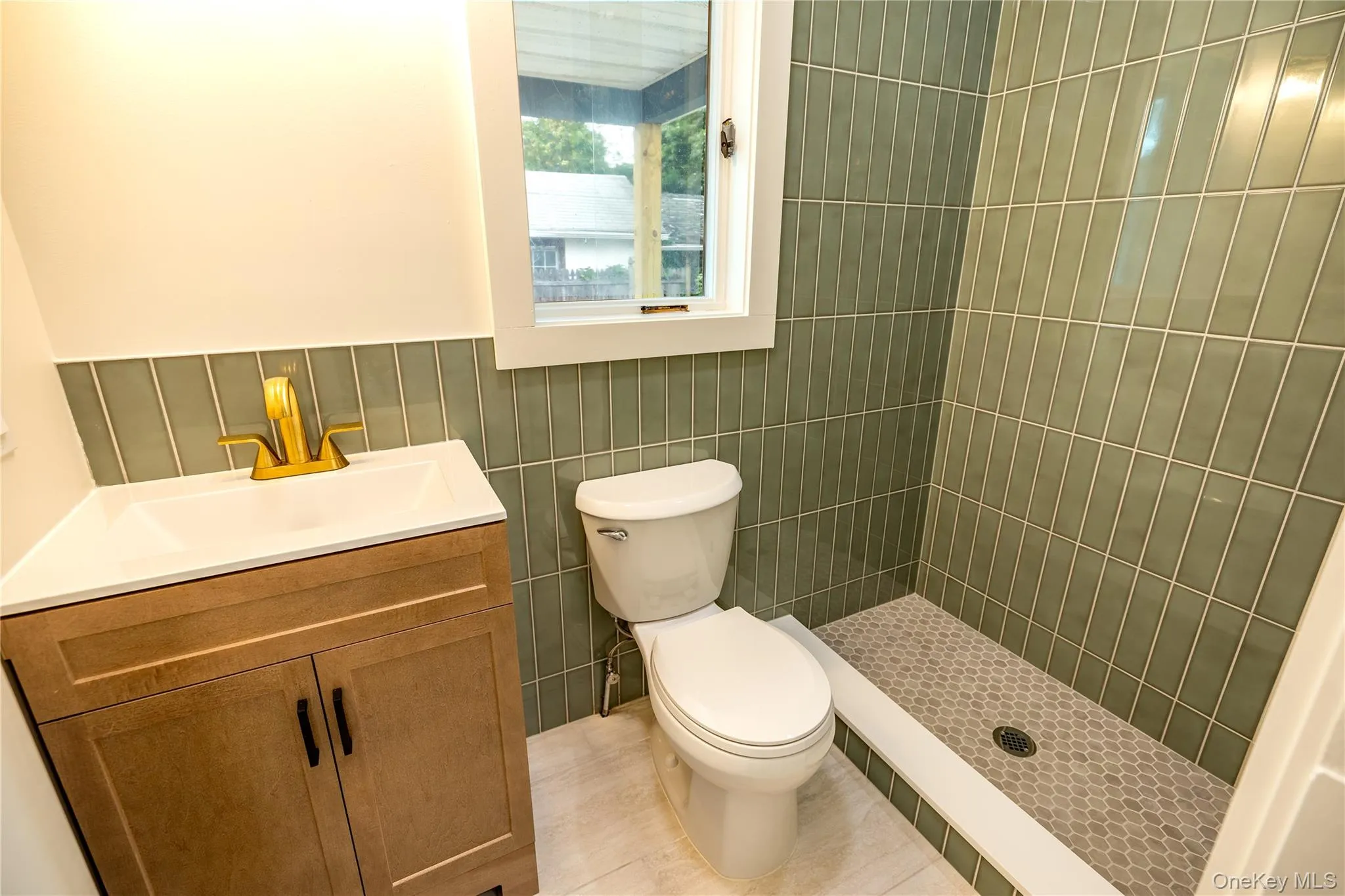 28 Cammerer Avenue, Hempstead, NY, 3 Bedrooms Bedrooms, 6 Rooms Rooms,2 BathroomsBathrooms,Residential,For Rent,Cammerer,0,1023374 28 Cammerer Avenue, Hempstead, NY, 3 Bedrooms Bedrooms, 6 Rooms Rooms,2 BathroomsBathrooms,Residential,For Rent,Cammerer,0,1023374
