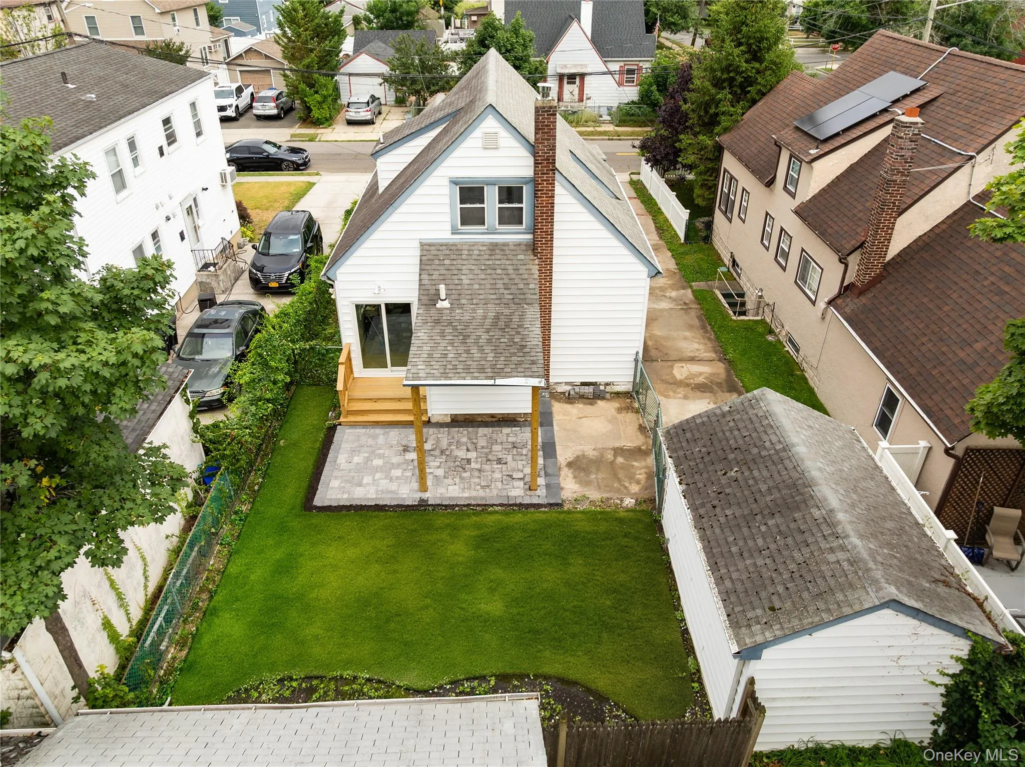 28 Cammerer Avenue, Hempstead, NY, 3 Bedrooms Bedrooms, 6 Rooms Rooms,2 BathroomsBathrooms,Residential,For Rent,Cammerer,0,1023374 28 Cammerer Avenue, Hempstead, NY, 3 Bedrooms Bedrooms, 6 Rooms Rooms,2 BathroomsBathrooms,Residential,For Rent,Cammerer,0,1023374