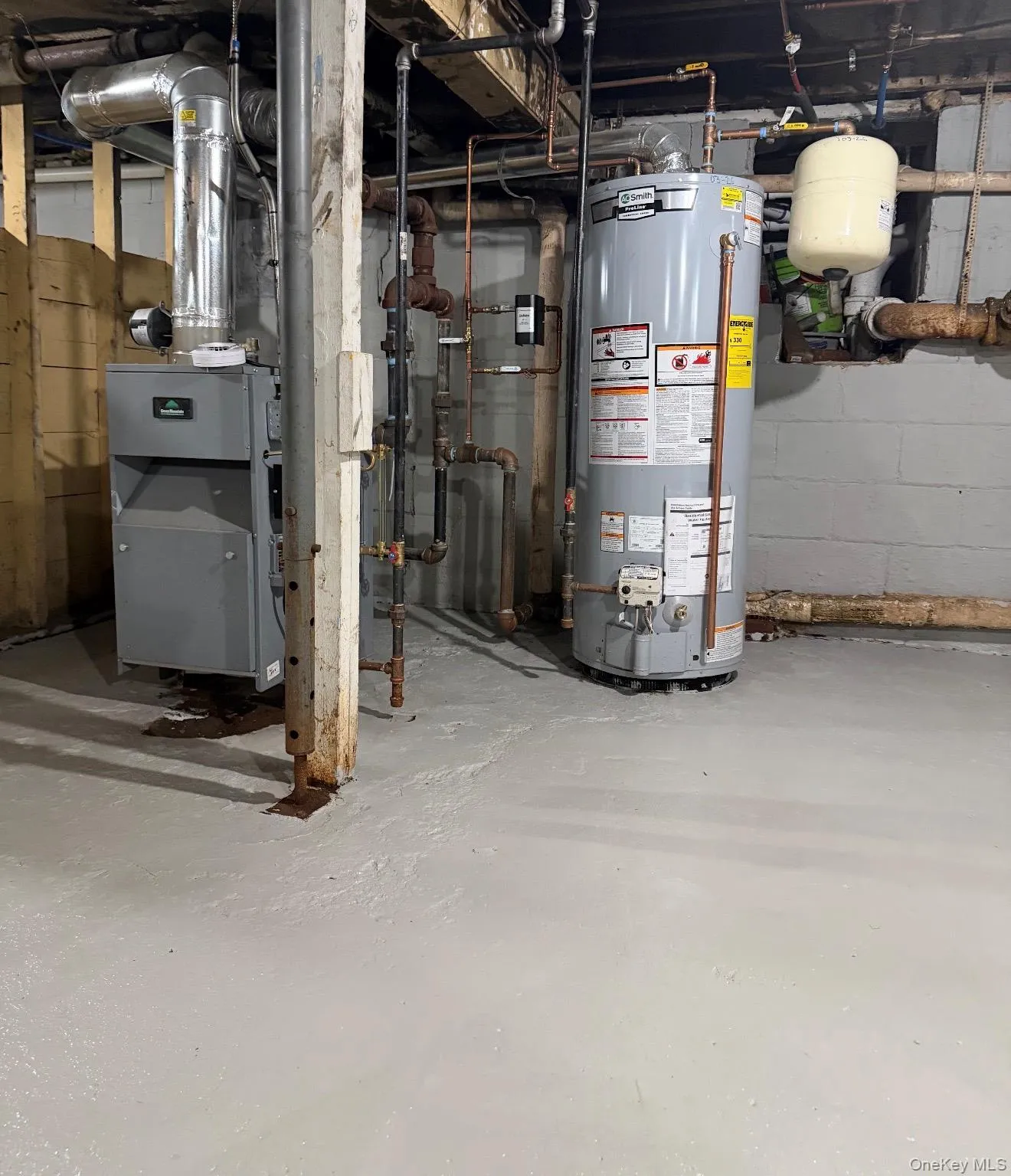 28 Cammerer Avenue, Hempstead, NY, 3 Bedrooms Bedrooms, 6 Rooms Rooms,2 BathroomsBathrooms,Residential,For Rent,Cammerer,0,1023374 28 Cammerer Avenue, Hempstead, NY, 3 Bedrooms Bedrooms, 6 Rooms Rooms,2 BathroomsBathrooms,Residential,For Rent,Cammerer,0,1023374