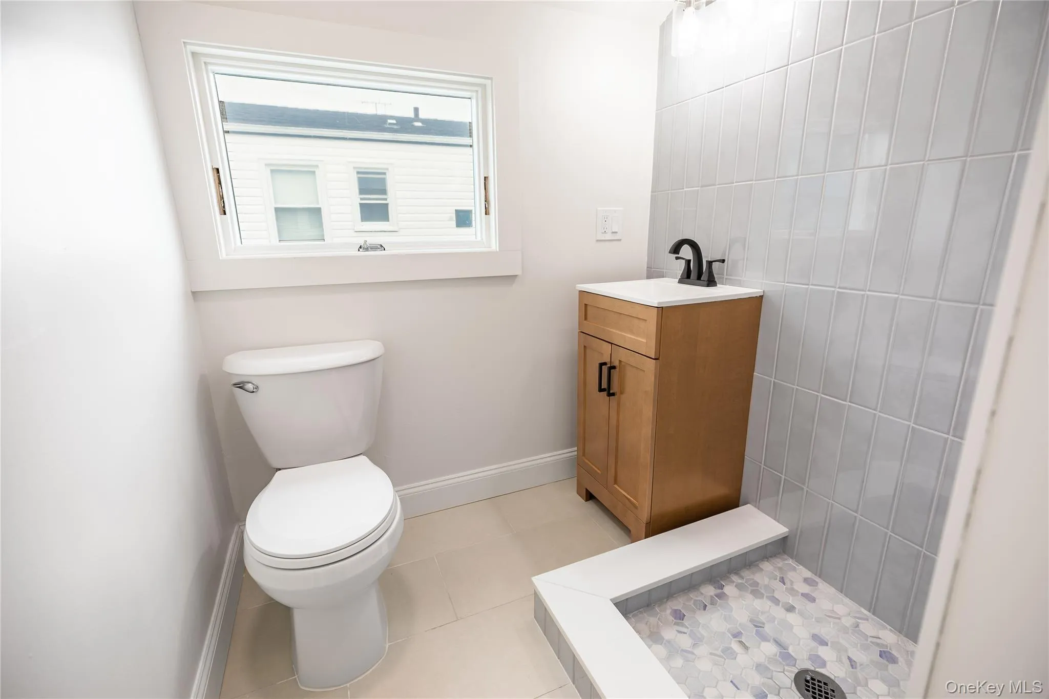 28 Cammerer Avenue, Hempstead, NY, 3 Bedrooms Bedrooms, 6 Rooms Rooms,2 BathroomsBathrooms,Residential,For Rent,Cammerer,0,1023374 28 Cammerer Avenue, Hempstead, NY, 3 Bedrooms Bedrooms, 6 Rooms Rooms,2 BathroomsBathrooms,Residential,For Rent,Cammerer,0,1023374