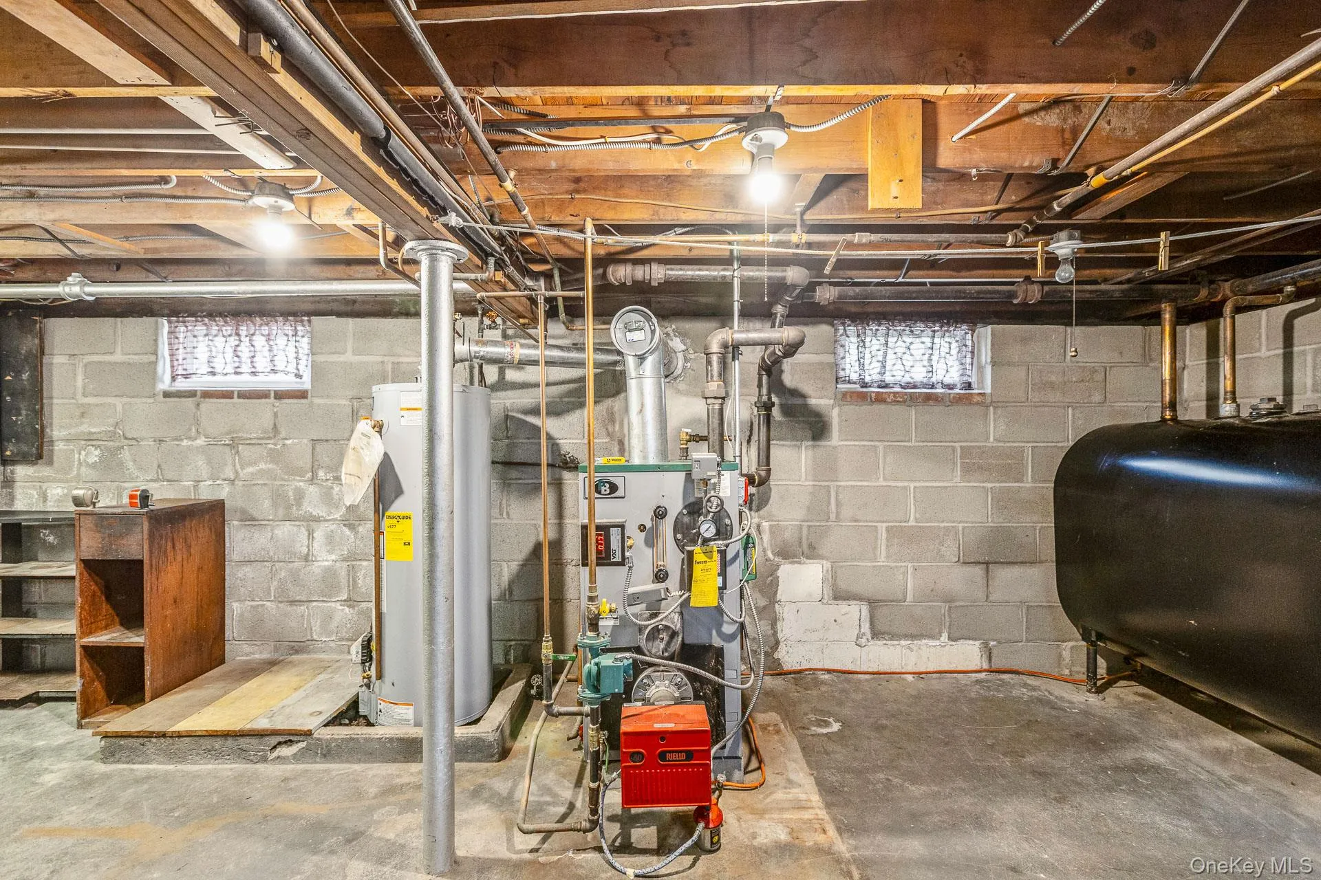 16 Ormond Place, Brookhaven, NY, 4 Bedrooms Bedrooms, 7 Rooms Rooms,1 BathroomBathrooms,Residential,For Rent,Ormond,0,1023376 16 Ormond Place, Brookhaven, NY, 4 Bedrooms Bedrooms, 7 Rooms Rooms,1 BathroomBathrooms,Residential,For Rent,Ormond,0,1023376