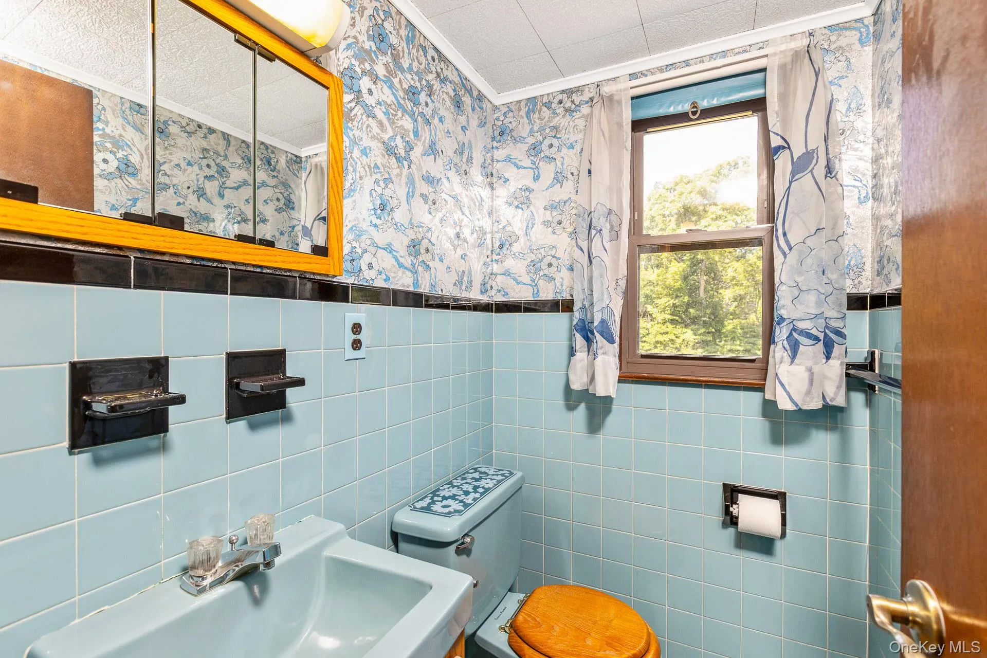 16 Ormond Place, Brookhaven, NY, 4 Bedrooms Bedrooms, 7 Rooms Rooms,1 BathroomBathrooms,Residential,For Rent,Ormond,0,1023376 16 Ormond Place, Brookhaven, NY, 4 Bedrooms Bedrooms, 7 Rooms Rooms,1 BathroomBathrooms,Residential,For Rent,Ormond,0,1023376