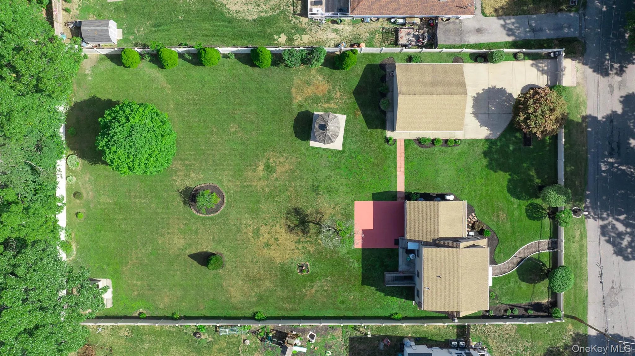 16 Ormond Place, Brookhaven, NY, 4 Bedrooms Bedrooms, 7 Rooms Rooms,1 BathroomBathrooms,Residential,For Rent,Ormond,0,1023376 16 Ormond Place, Brookhaven, NY, 4 Bedrooms Bedrooms, 7 Rooms Rooms,1 BathroomBathrooms,Residential,For Rent,Ormond,0,1023376