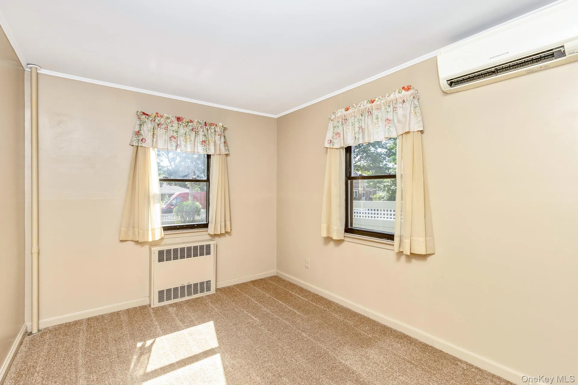 16 Ormond Place, Brookhaven, NY, 4 Bedrooms Bedrooms, 7 Rooms Rooms,1 BathroomBathrooms,Residential,For Rent,Ormond,0,1023376 16 Ormond Place, Brookhaven, NY, 4 Bedrooms Bedrooms, 7 Rooms Rooms,1 BathroomBathrooms,Residential,For Rent,Ormond,0,1023376