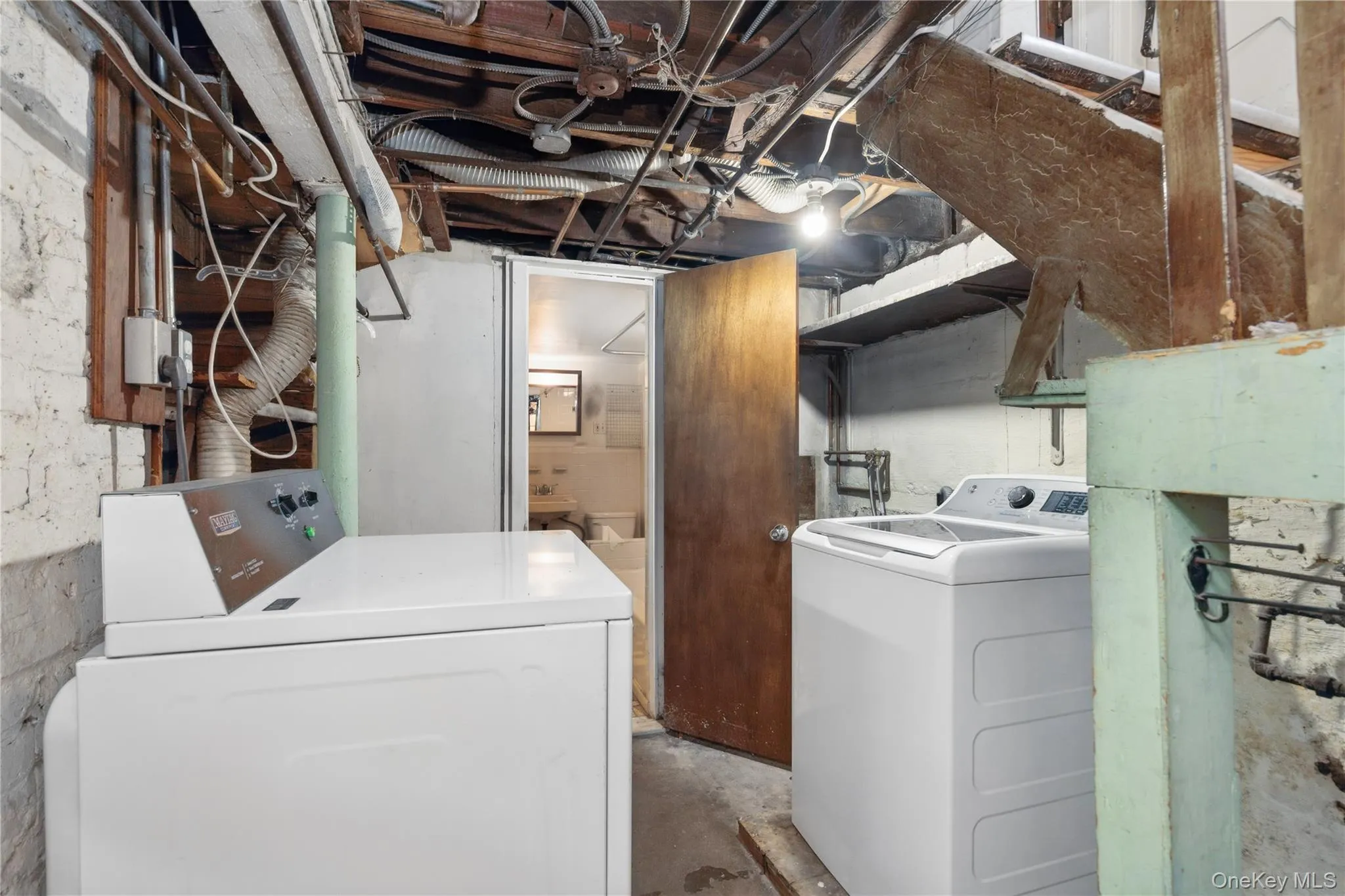 8430 129th Street, New York, NY, 3 Bedrooms Bedrooms, 7 Rooms Rooms,2 BathroomsBathrooms,Residential,For Rent,129th,0,1023377 8430 129th Street, New York, NY, 3 Bedrooms Bedrooms, 7 Rooms Rooms,2 BathroomsBathrooms,Residential,For Rent,129th,0,1023377