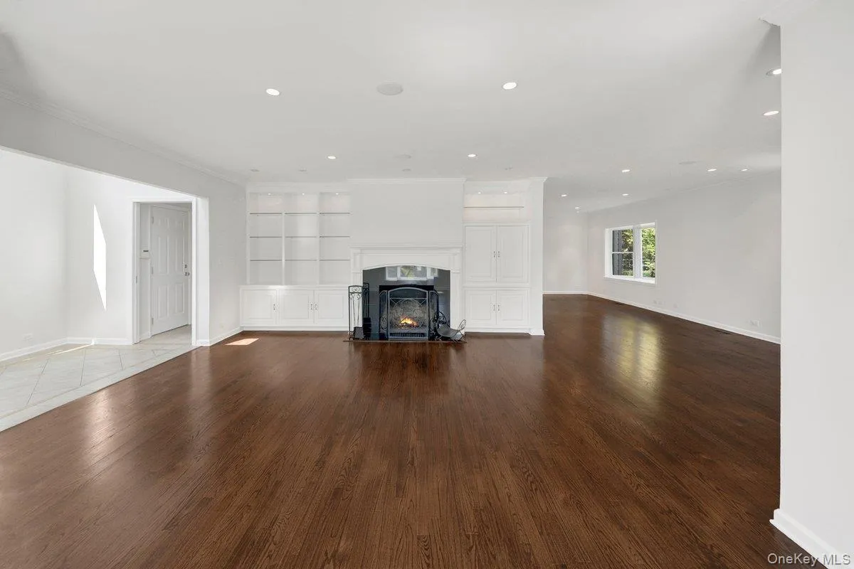 20 Plymouth Road, Greenburgh, NY, 5 Bedrooms Bedrooms, 9 Rooms Rooms,3 BathroomsBathrooms,Residential Lease,For Rent,Plymouth,0,1023380 20 Plymouth Road, Greenburgh, NY, 5 Bedrooms Bedrooms, 9 Rooms Rooms,3 BathroomsBathrooms,Residential Lease,For Rent,Plymouth,0,1023380