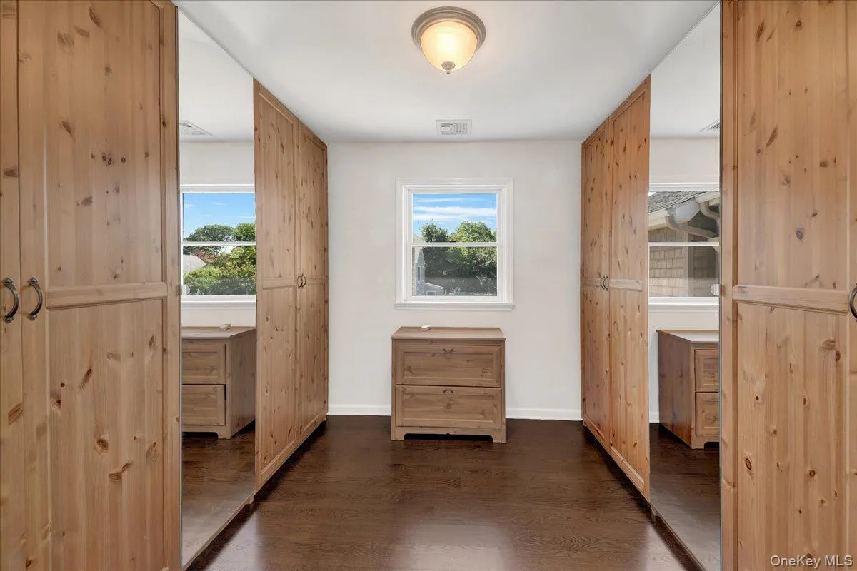 Primary walk-in Primary walk-in