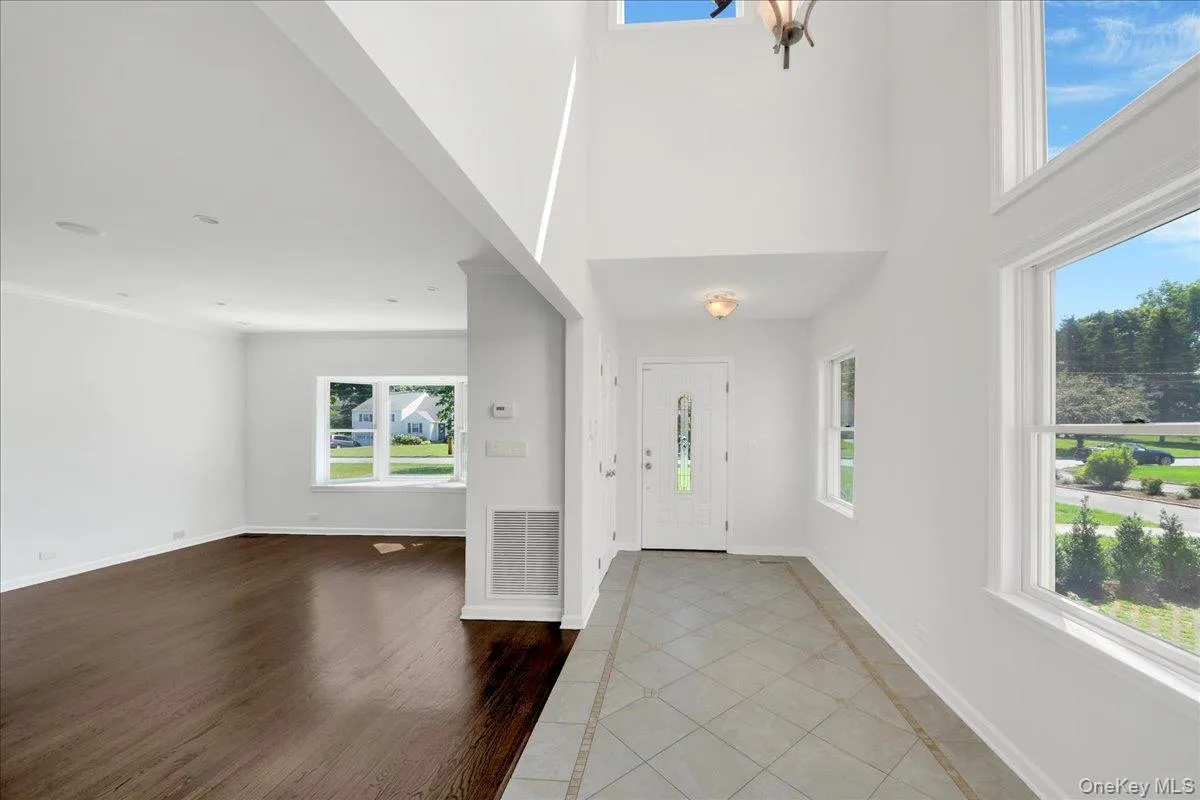 20 Plymouth Road, Greenburgh, NY, 5 Bedrooms Bedrooms, 9 Rooms Rooms,3 BathroomsBathrooms,Residential Lease,For Rent,Plymouth,0,1023380 20 Plymouth Road, Greenburgh, NY, 5 Bedrooms Bedrooms, 9 Rooms Rooms,3 BathroomsBathrooms,Residential Lease,For Rent,Plymouth,0,1023380