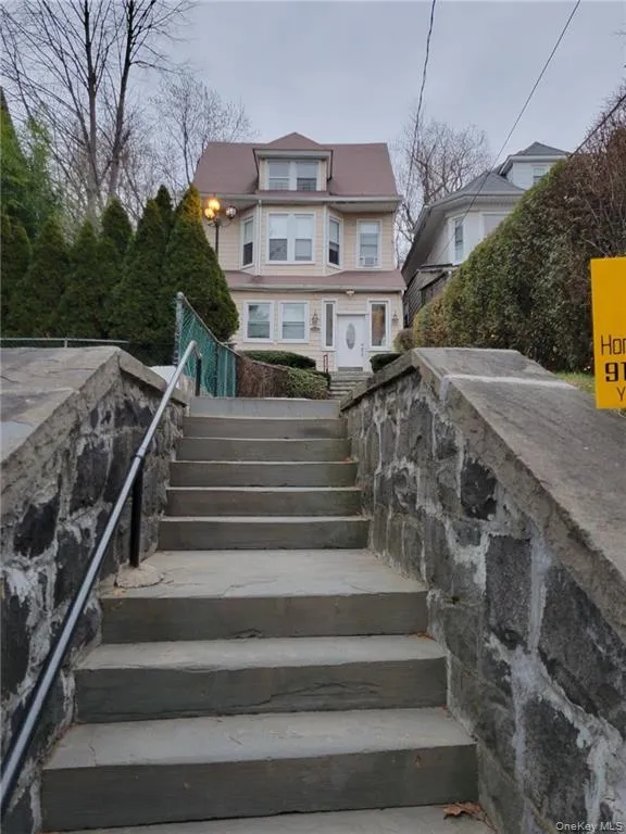 412 Warburton Avenue, Yonkers, NY, 2 Bedrooms Bedrooms, 5 Rooms Rooms,1 BathroomBathrooms,Residential Lease,For Rent,Warburton,0,1023384 412 Warburton Avenue, Yonkers, NY, 2 Bedrooms Bedrooms, 5 Rooms Rooms,1 BathroomBathrooms,Residential Lease,For Rent,Warburton,0,1023384