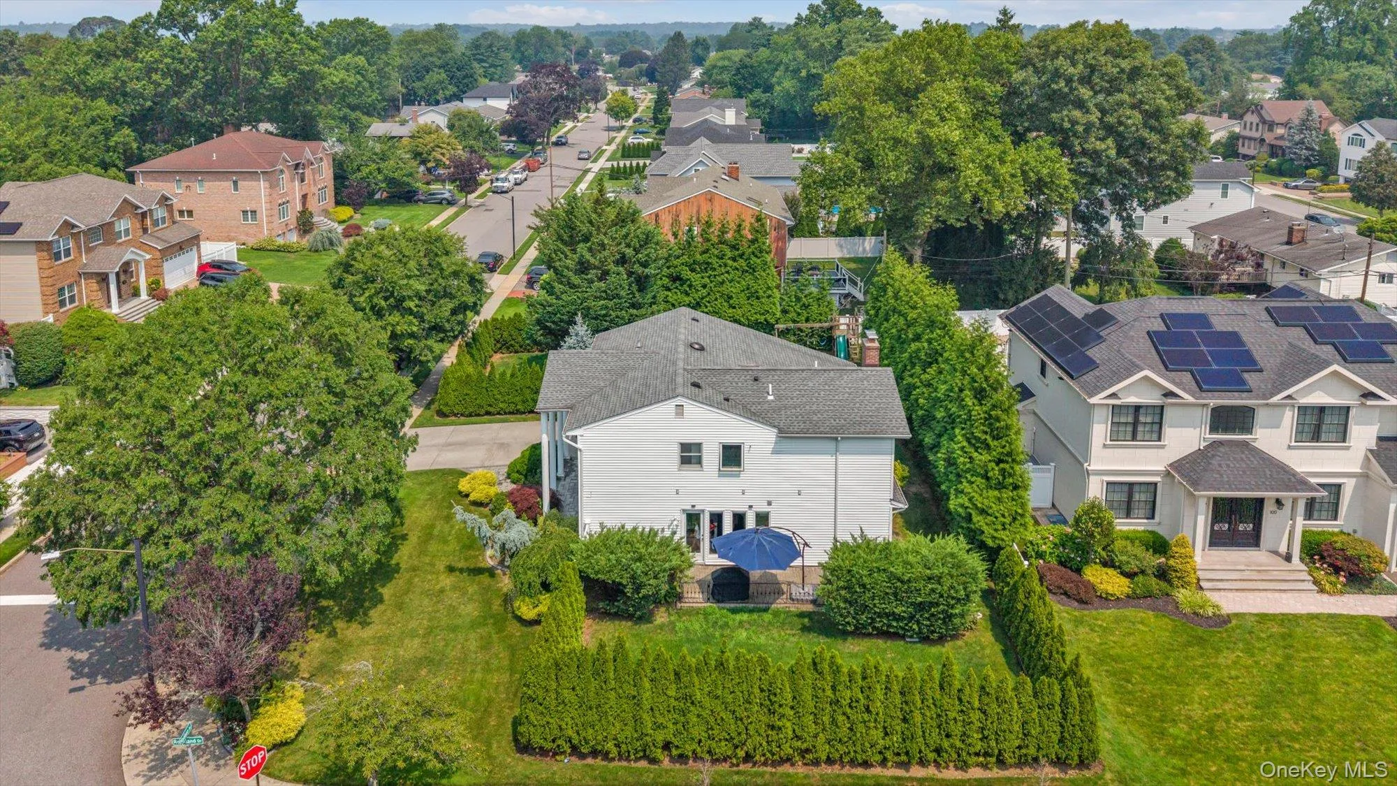 2 Madison Avenue, Oyster Bay, NY, 5 Bedrooms Bedrooms, 9 Rooms Rooms,2 BathroomsBathrooms,Residential,For Rent,Madison,0,1023387 2 Madison Avenue, Oyster Bay, NY, 5 Bedrooms Bedrooms, 9 Rooms Rooms,2 BathroomsBathrooms,Residential,For Rent,Madison,0,1023387