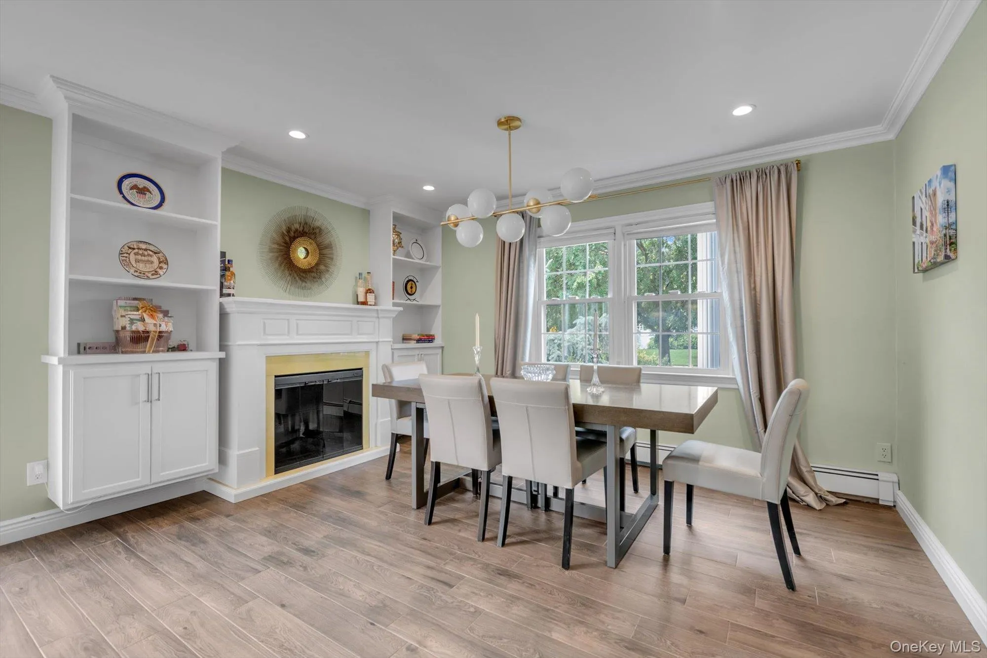 2 Madison Avenue, Oyster Bay, NY, 5 Bedrooms Bedrooms, 9 Rooms Rooms,2 BathroomsBathrooms,Residential,For Rent,Madison,0,1023387 2 Madison Avenue, Oyster Bay, NY, 5 Bedrooms Bedrooms, 9 Rooms Rooms,2 BathroomsBathrooms,Residential,For Rent,Madison,0,1023387