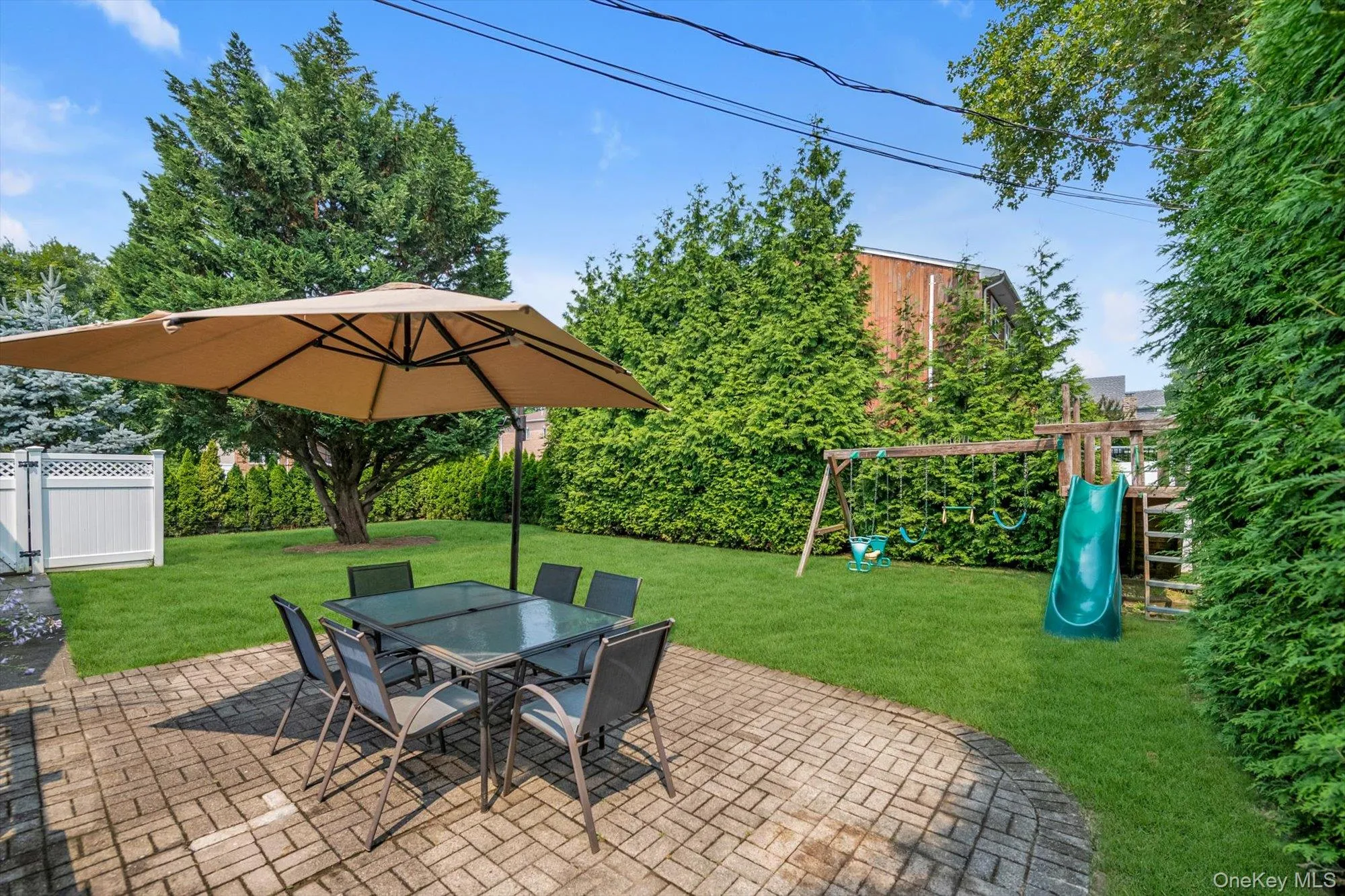 2 Madison Avenue, Oyster Bay, NY, 5 Bedrooms Bedrooms, 9 Rooms Rooms,2 BathroomsBathrooms,Residential,For Rent,Madison,0,1023387 2 Madison Avenue, Oyster Bay, NY, 5 Bedrooms Bedrooms, 9 Rooms Rooms,2 BathroomsBathrooms,Residential,For Rent,Madison,0,1023387