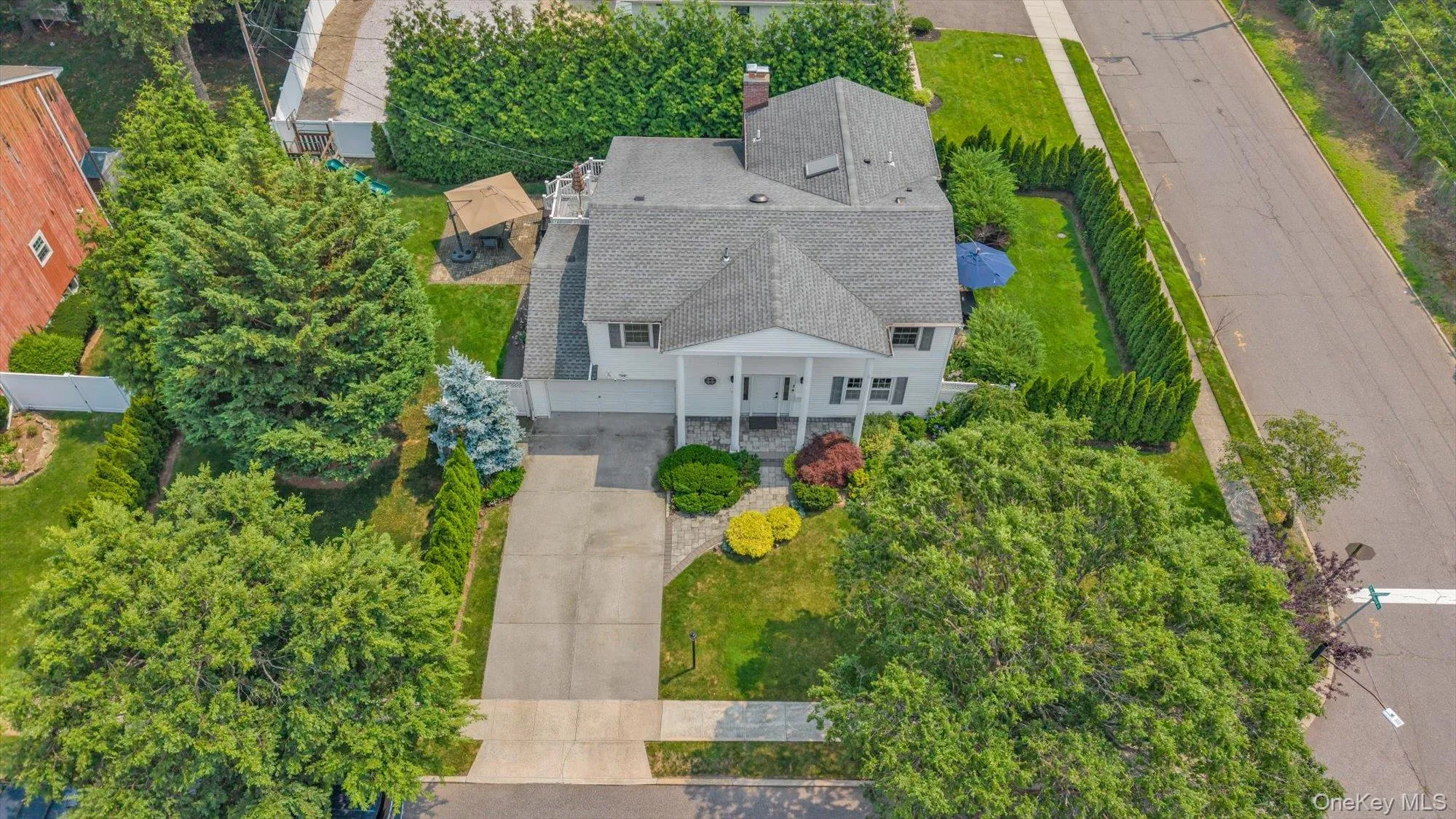 2 Madison Avenue, Oyster Bay, NY, 5 Bedrooms Bedrooms, 9 Rooms Rooms,2 BathroomsBathrooms,Residential,For Rent,Madison,0,1023387 2 Madison Avenue, Oyster Bay, NY, 5 Bedrooms Bedrooms, 9 Rooms Rooms,2 BathroomsBathrooms,Residential,For Rent,Madison,0,1023387