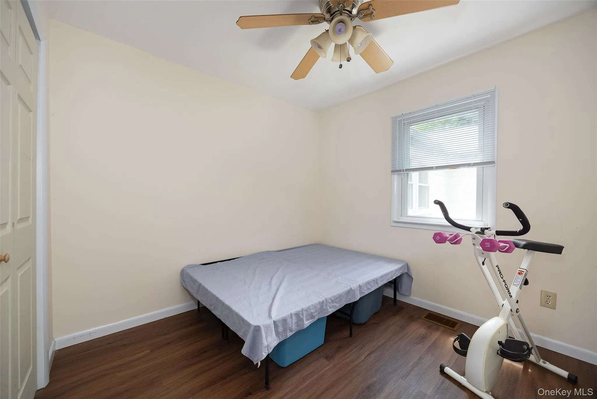 5 Willow Road, Beacon, NY, 2 Bedrooms Bedrooms, 6 Rooms Rooms,1 BathroomBathrooms,Residential,For Rent,Willow,0,1023388 5 Willow Road, Beacon, NY, 2 Bedrooms Bedrooms, 6 Rooms Rooms,1 BathroomBathrooms,Residential,For Rent,Willow,0,1023388
