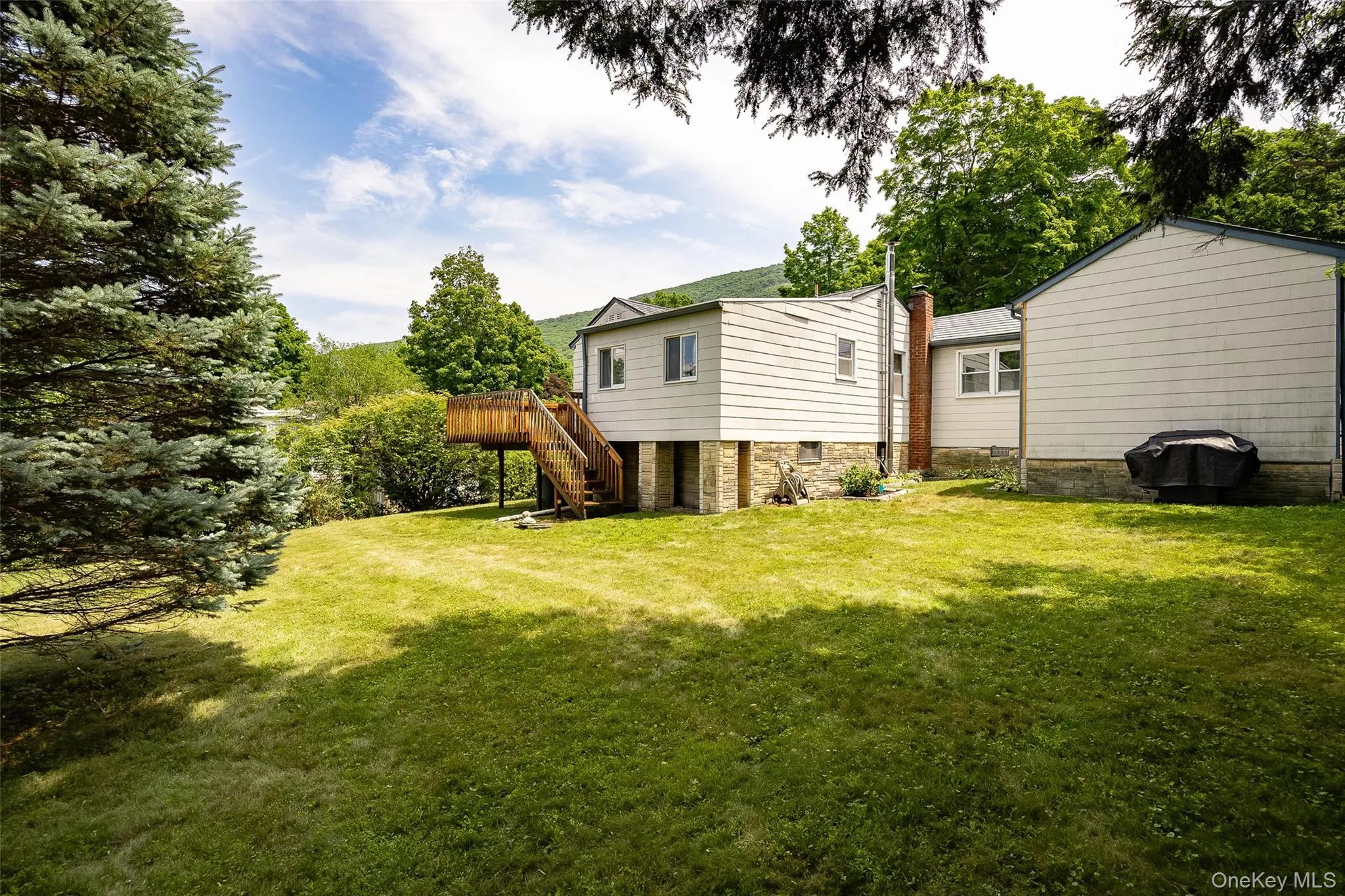 5 Willow Road, Beacon, NY, 2 Bedrooms Bedrooms, 6 Rooms Rooms,1 BathroomBathrooms,Residential,For Rent,Willow,0,1023388 5 Willow Road, Beacon, NY, 2 Bedrooms Bedrooms, 6 Rooms Rooms,1 BathroomBathrooms,Residential,For Rent,Willow,0,1023388