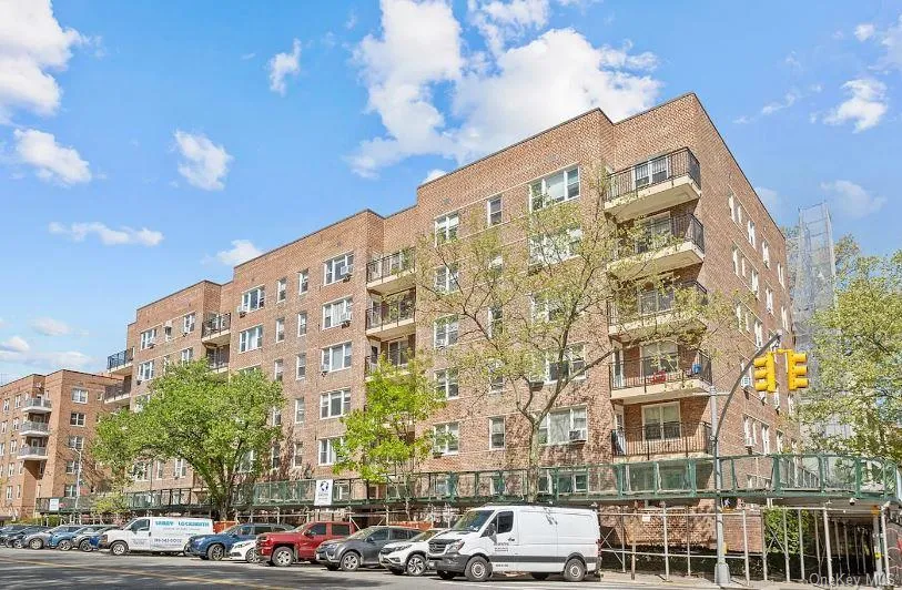 3720 Independence Avenue, New York, NY, 1 Bedroom Bedrooms, 3 Rooms Rooms,1 BathroomBathrooms,Residential,For Rent,Independence,0,1023395 3720 Independence Avenue, New York, NY, 1 Bedroom Bedrooms, 3 Rooms Rooms,1 BathroomBathrooms,Residential,For Rent,Independence,0,1023395