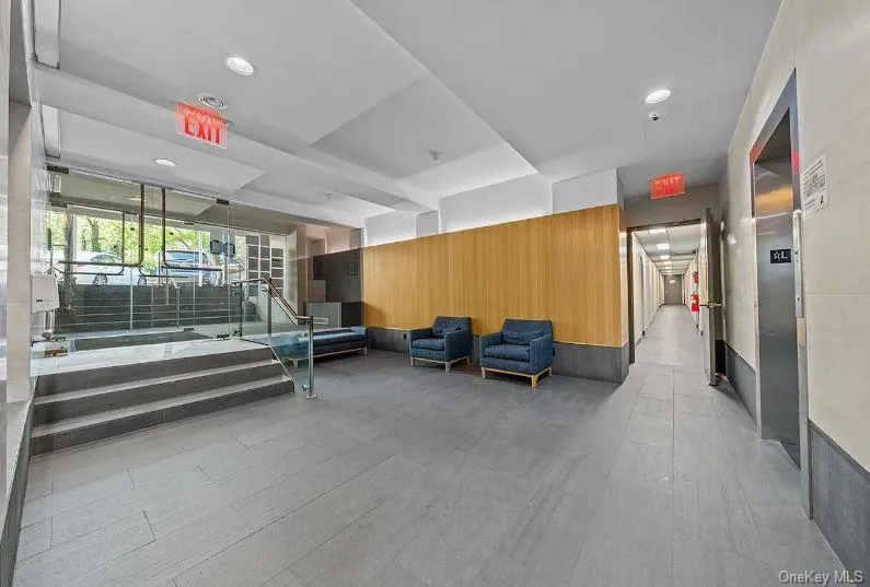 3720 Independence Avenue, New York, NY, 1 Bedroom Bedrooms, 3 Rooms Rooms,1 BathroomBathrooms,Residential,For Rent,Independence,0,1023395 3720 Independence Avenue, New York, NY, 1 Bedroom Bedrooms, 3 Rooms Rooms,1 BathroomBathrooms,Residential,For Rent,Independence,0,1023395