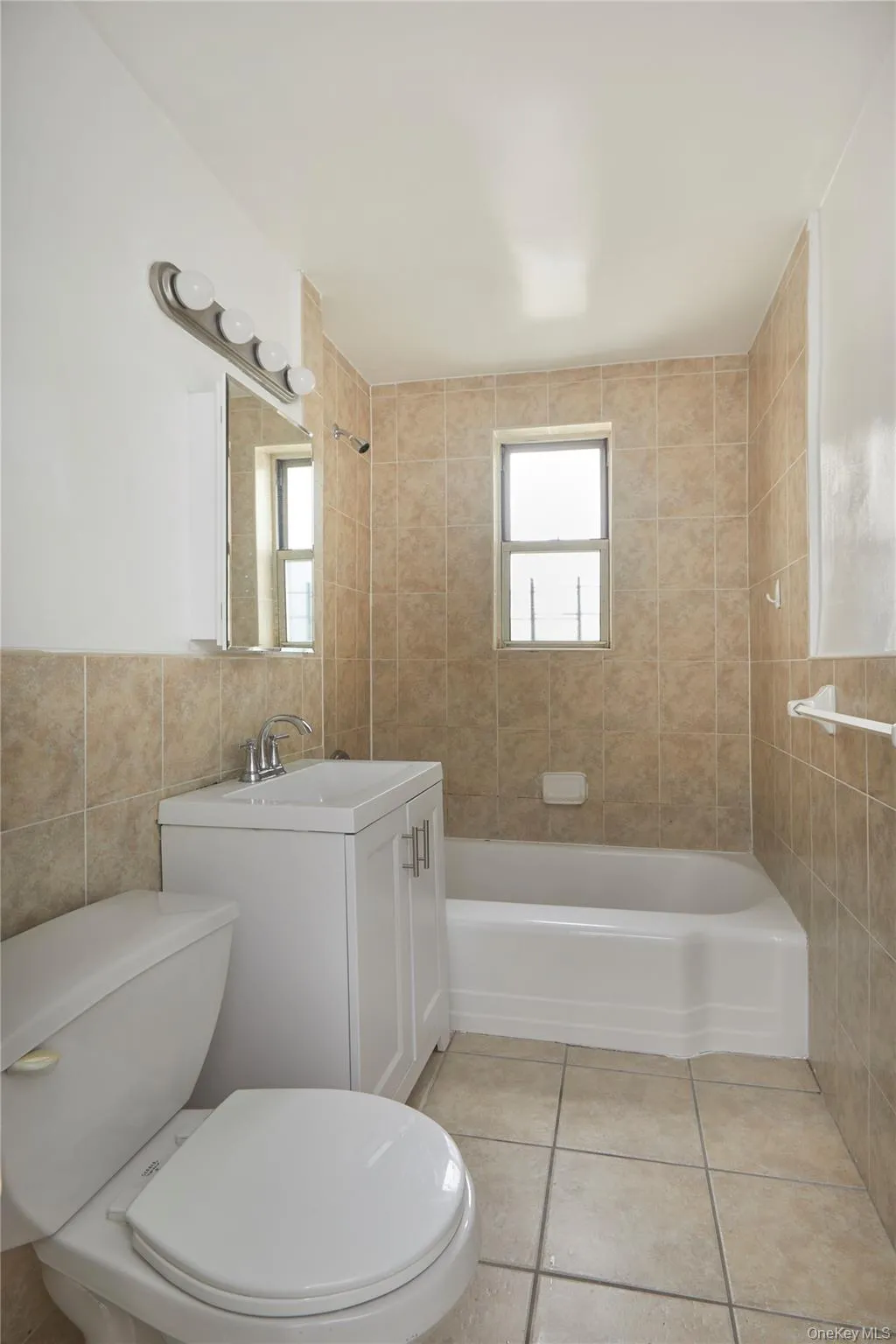 3720 Independence Avenue, New York, NY, 1 Bedroom Bedrooms, 3 Rooms Rooms,1 BathroomBathrooms,Residential,For Rent,Independence,0,1023395 3720 Independence Avenue, New York, NY, 1 Bedroom Bedrooms, 3 Rooms Rooms,1 BathroomBathrooms,Residential,For Rent,Independence,0,1023395