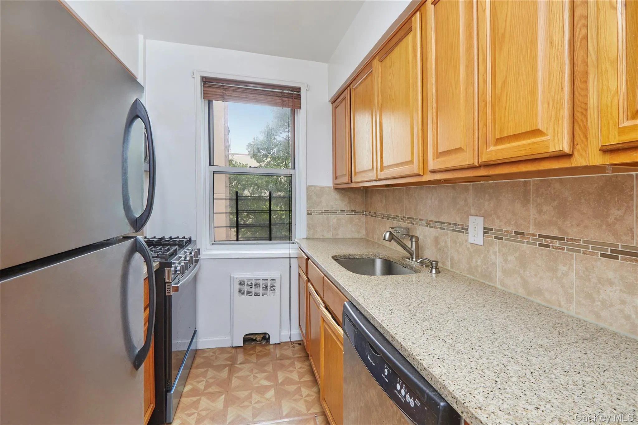 3720 Independence Avenue, New York, NY, 1 Bedroom Bedrooms, 3 Rooms Rooms,1 BathroomBathrooms,Residential,For Rent,Independence,0,1023395 3720 Independence Avenue, New York, NY, 1 Bedroom Bedrooms, 3 Rooms Rooms,1 BathroomBathrooms,Residential,For Rent,Independence,0,1023395
