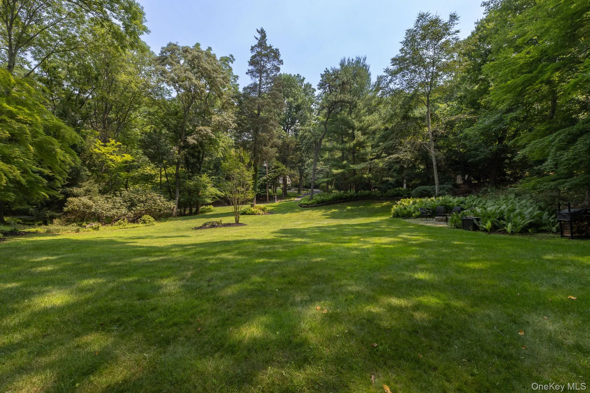 29 Farm Road, Smithtown, NY, 3 Bedrooms Bedrooms, 10 Rooms Rooms,3 BathroomsBathrooms,Residential,For Rent,Farm,0,1023400 29 Farm Road, Smithtown, NY, 3 Bedrooms Bedrooms, 10 Rooms Rooms,3 BathroomsBathrooms,Residential,For Rent,Farm,0,1023400