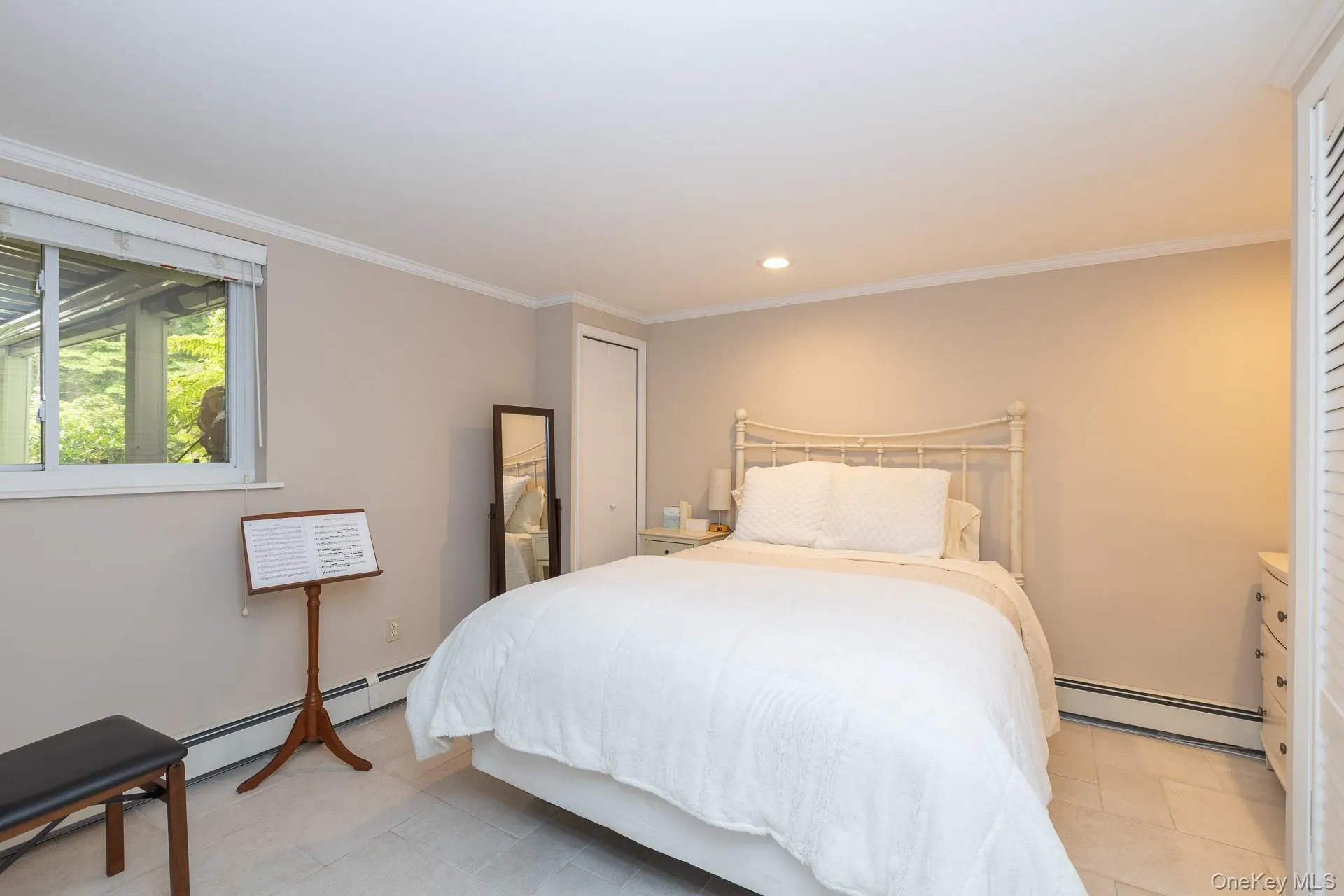 29 Farm Road, Smithtown, NY, 3 Bedrooms Bedrooms, 10 Rooms Rooms,3 BathroomsBathrooms,Residential,For Rent,Farm,0,1023400 29 Farm Road, Smithtown, NY, 3 Bedrooms Bedrooms, 10 Rooms Rooms,3 BathroomsBathrooms,Residential,For Rent,Farm,0,1023400