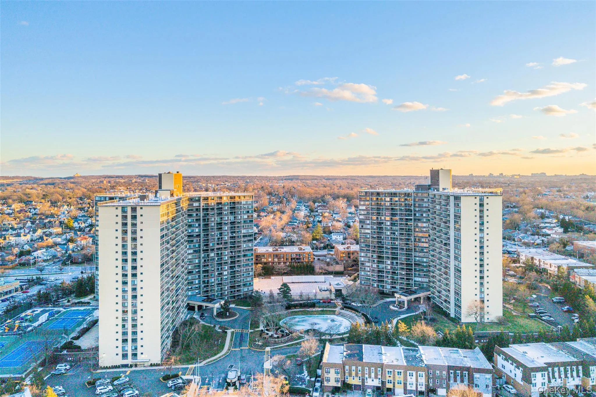 1 Bay Club Drive, New York, NY, 1 Bedroom Bedrooms, 3 Rooms Rooms,1 BathroomBathrooms,Residential,For Rent,Bay Club,0,1023403 1 Bay Club Drive, New York, NY, 1 Bedroom Bedrooms, 3 Rooms Rooms,1 BathroomBathrooms,Residential,For Rent,Bay Club,0,1023403