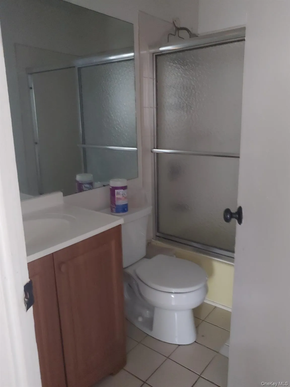 8829 Pontiac, New York, NY, 2 Bedrooms Bedrooms, 5 Rooms Rooms,1 BathroomBathrooms,Residential Lease,For Rent,Pontiac,0,1023406 8829 Pontiac, New York, NY, 2 Bedrooms Bedrooms, 5 Rooms Rooms,1 BathroomBathrooms,Residential Lease,For Rent,Pontiac,0,1023406