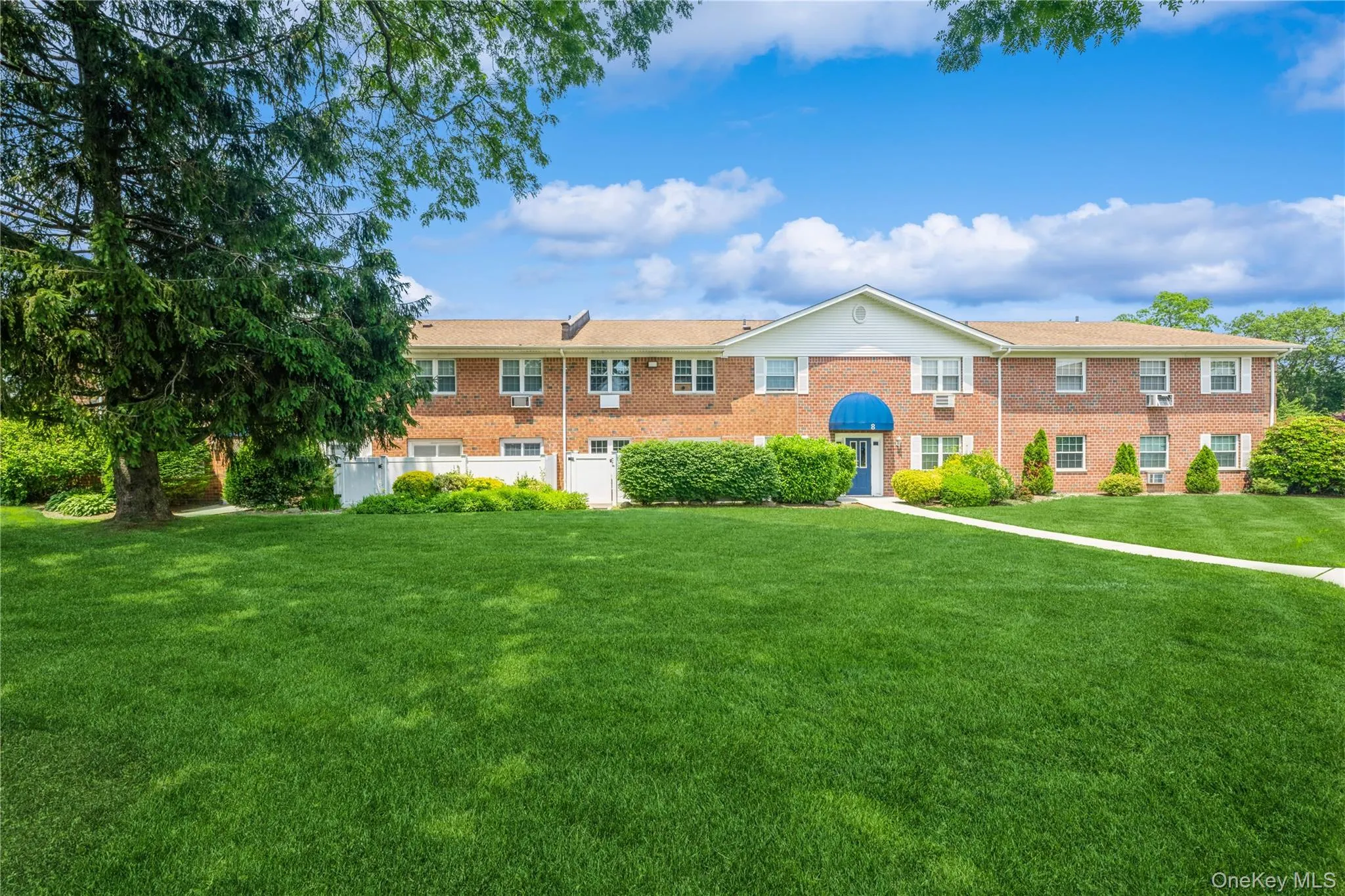 460 Old Town Road, Brookhaven, NY, 2 Bedrooms Bedrooms, 5 Rooms Rooms,1 BathroomBathrooms,Residential,For Rent,Old Town,0,1023408 460 Old Town Road, Brookhaven, NY, 2 Bedrooms Bedrooms, 5 Rooms Rooms,1 BathroomBathrooms,Residential,For Rent,Old Town,0,1023408