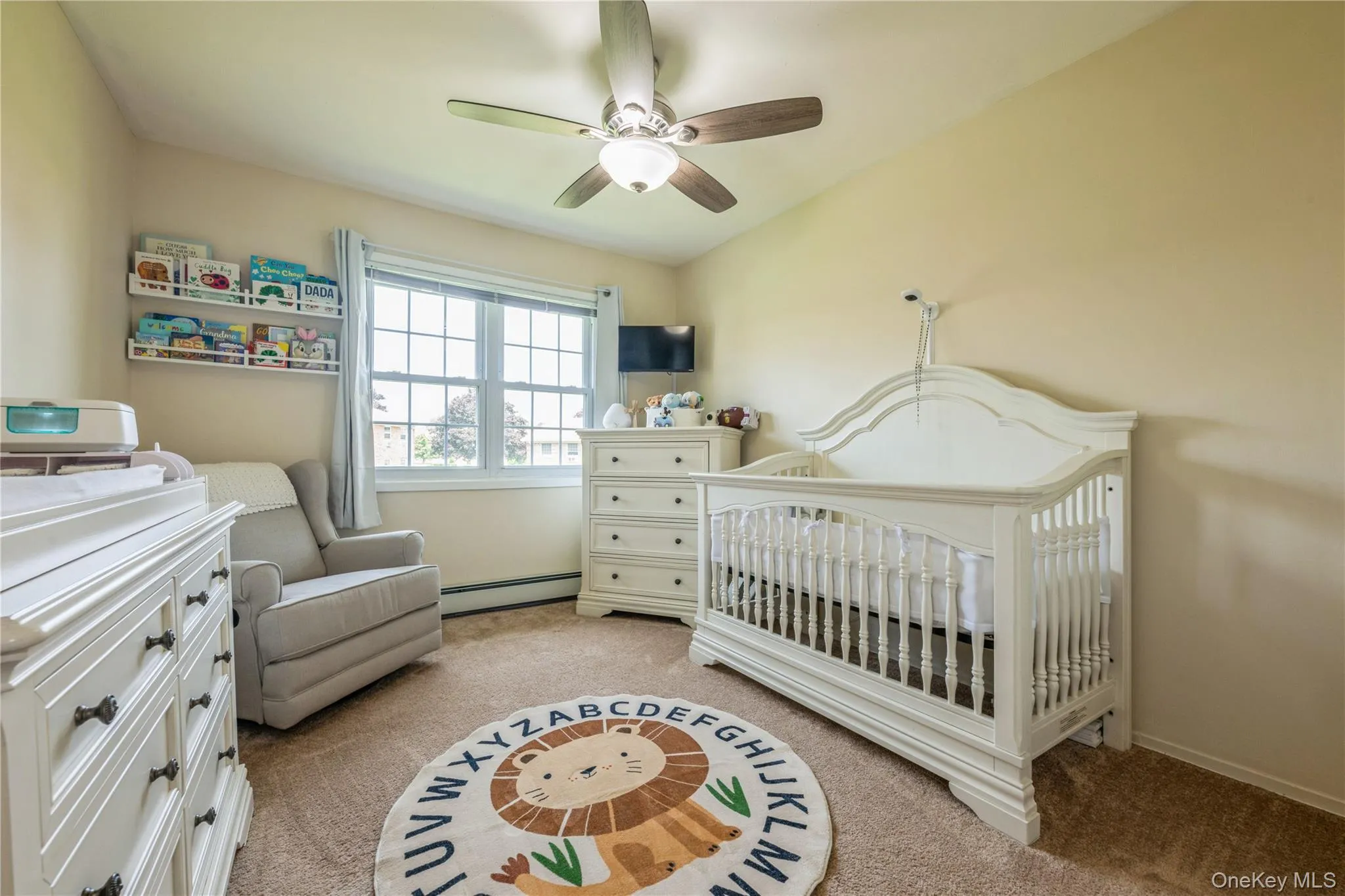 460 Old Town Road, Brookhaven, NY, 2 Bedrooms Bedrooms, 5 Rooms Rooms,1 BathroomBathrooms,Residential,For Rent,Old Town,0,1023408 460 Old Town Road, Brookhaven, NY, 2 Bedrooms Bedrooms, 5 Rooms Rooms,1 BathroomBathrooms,Residential,For Rent,Old Town,0,1023408