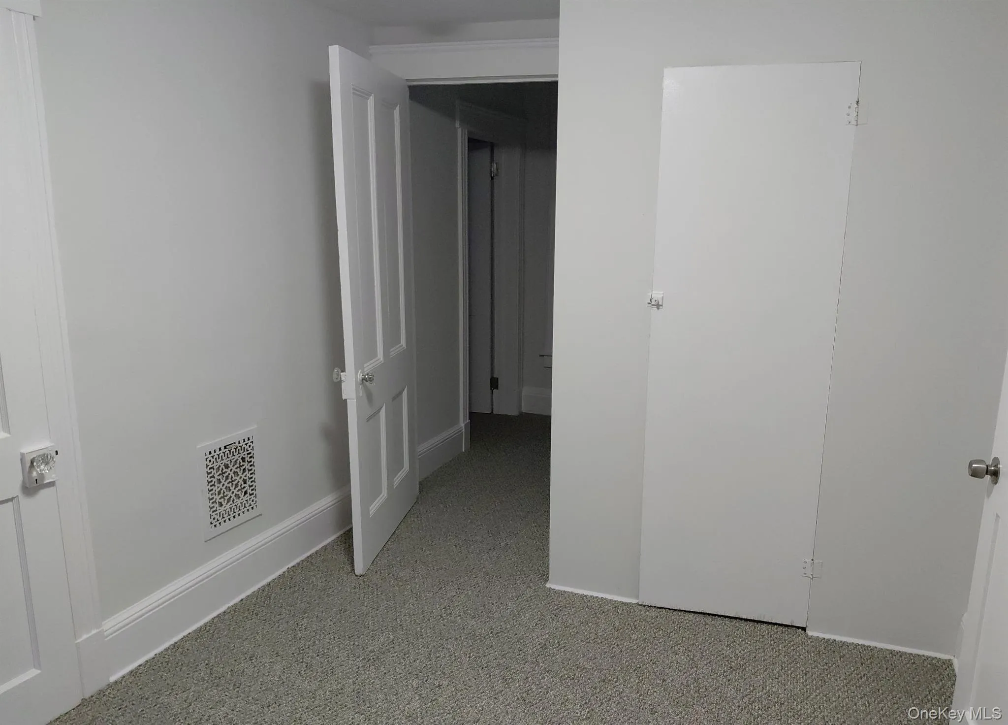 36 Fourth Avenue, Orangetown, NY, 3 Bedrooms Bedrooms, 6 Rooms Rooms,1 BathroomBathrooms,Residential,For Rent,Fourth,0,1023413 36 Fourth Avenue, Orangetown, NY, 3 Bedrooms Bedrooms, 6 Rooms Rooms,1 BathroomBathrooms,Residential,For Rent,Fourth,0,1023413