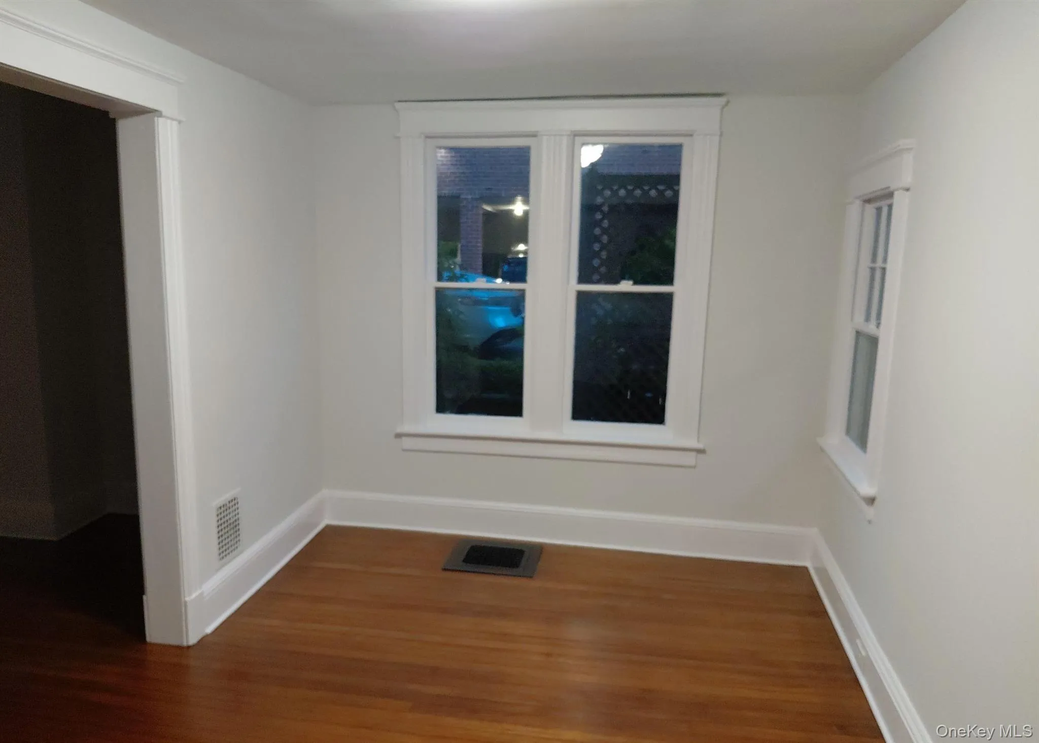 36 Fourth Avenue, Orangetown, NY, 3 Bedrooms Bedrooms, 6 Rooms Rooms,1 BathroomBathrooms,Residential,For Rent,Fourth,0,1023413 36 Fourth Avenue, Orangetown, NY, 3 Bedrooms Bedrooms, 6 Rooms Rooms,1 BathroomBathrooms,Residential,For Rent,Fourth,0,1023413