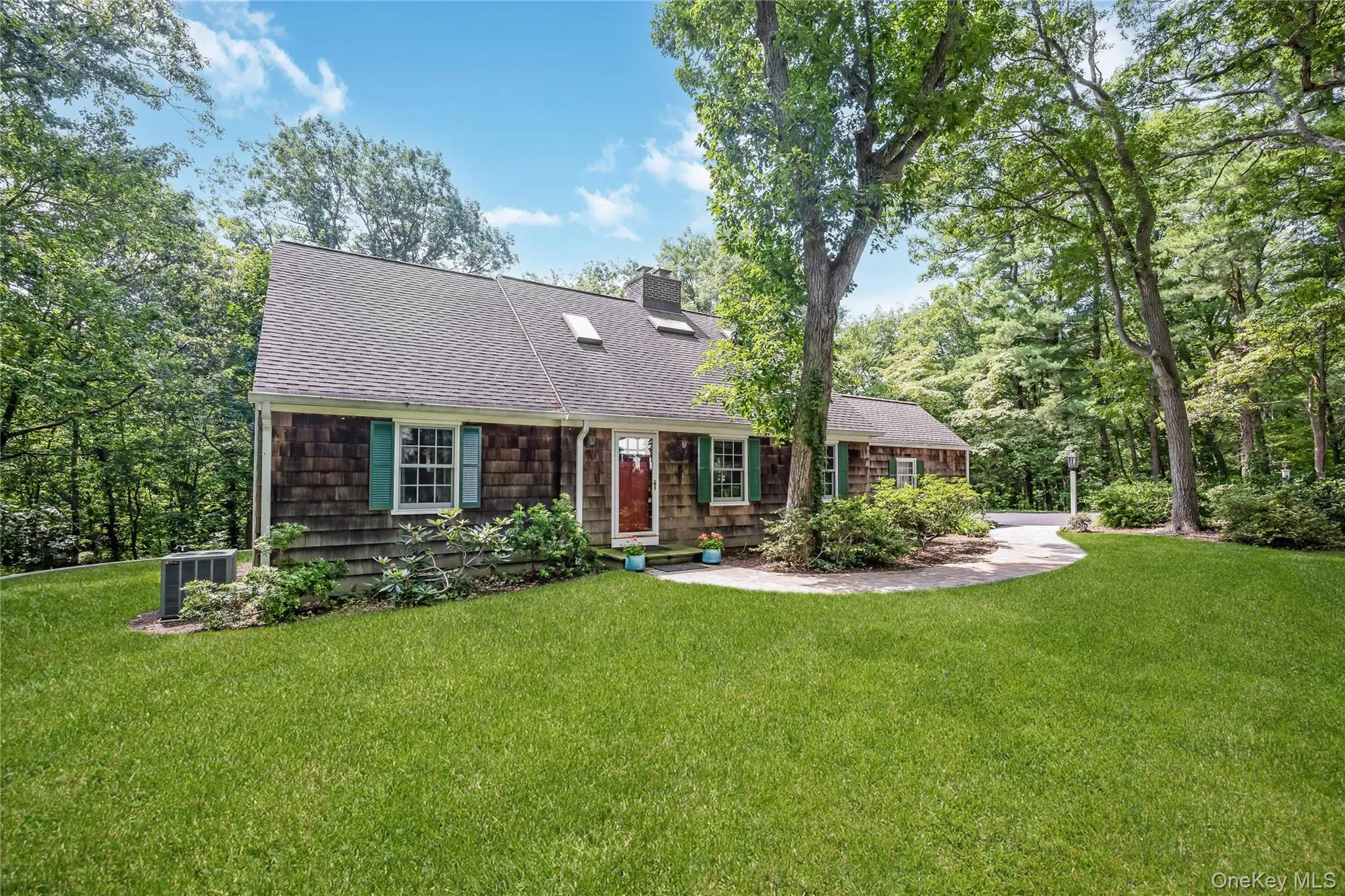 8 Arosa Court, Huntington, NY, 4 Bedrooms Bedrooms, 7 Rooms Rooms,2 BathroomsBathrooms,Residential,For Rent,Arosa,0,1023420 8 Arosa Court, Huntington, NY, 4 Bedrooms Bedrooms, 7 Rooms Rooms,2 BathroomsBathrooms,Residential,For Rent,Arosa,0,1023420