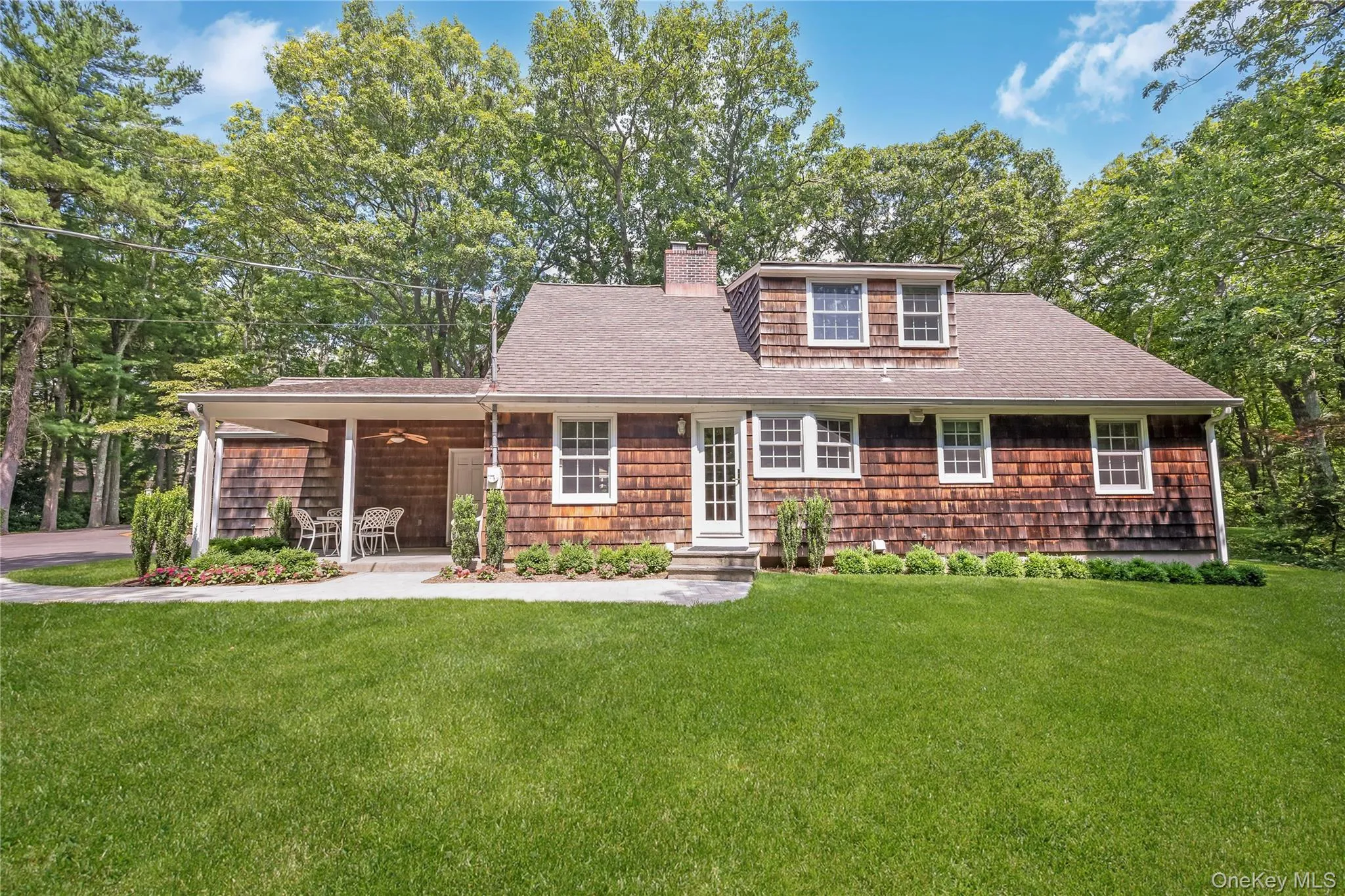 8 Arosa Court, Huntington, NY, 4 Bedrooms Bedrooms, 7 Rooms Rooms,2 BathroomsBathrooms,Residential,For Rent,Arosa,0,1023420 8 Arosa Court, Huntington, NY, 4 Bedrooms Bedrooms, 7 Rooms Rooms,2 BathroomsBathrooms,Residential,For Rent,Arosa,0,1023420
