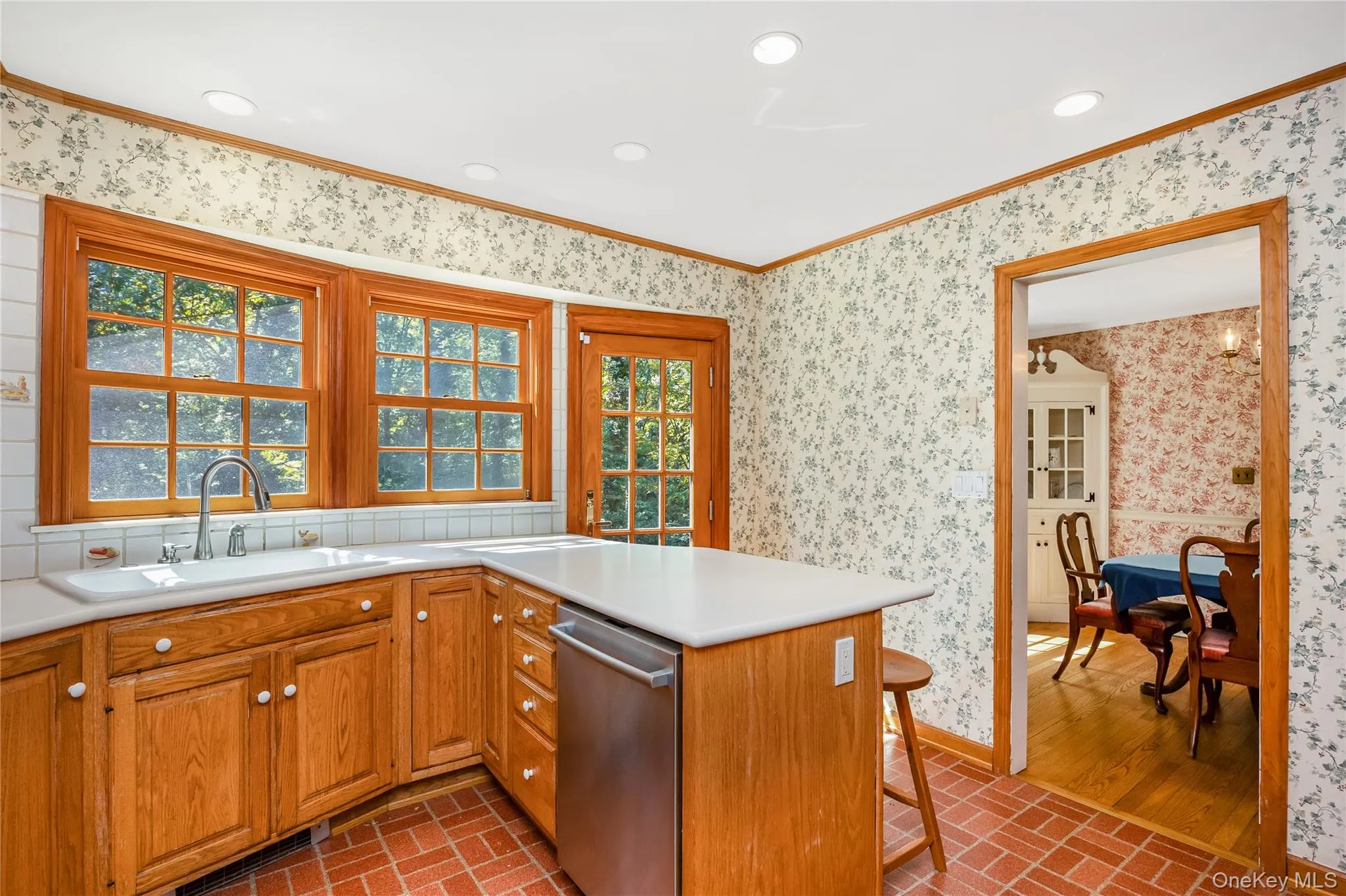8 Arosa Court, Huntington, NY, 4 Bedrooms Bedrooms, 7 Rooms Rooms,2 BathroomsBathrooms,Residential,For Rent,Arosa,0,1023420 8 Arosa Court, Huntington, NY, 4 Bedrooms Bedrooms, 7 Rooms Rooms,2 BathroomsBathrooms,Residential,For Rent,Arosa,0,1023420