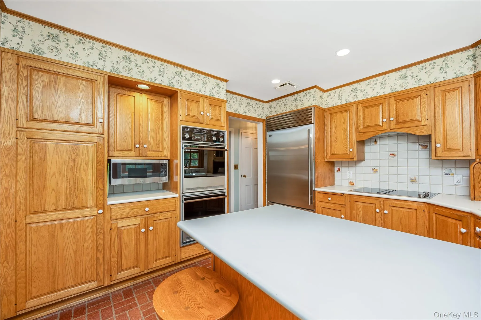 8 Arosa Court, Huntington, NY, 4 Bedrooms Bedrooms, 7 Rooms Rooms,2 BathroomsBathrooms,Residential,For Rent,Arosa,0,1023420 8 Arosa Court, Huntington, NY, 4 Bedrooms Bedrooms, 7 Rooms Rooms,2 BathroomsBathrooms,Residential,For Rent,Arosa,0,1023420